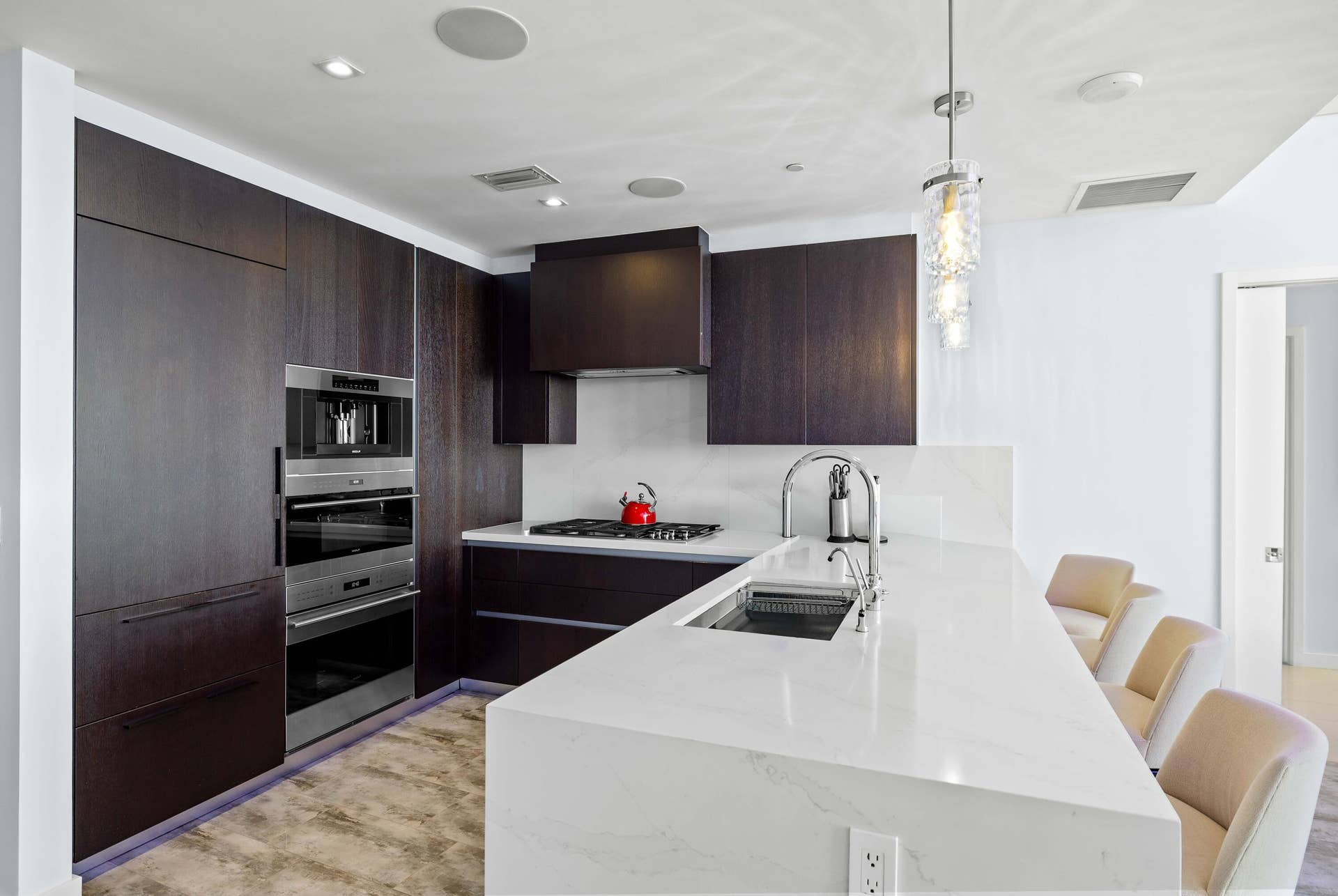 2200 N OCEAN Boulevard, #S1402, Fort Lauderdale, FL 33305 Kitchen