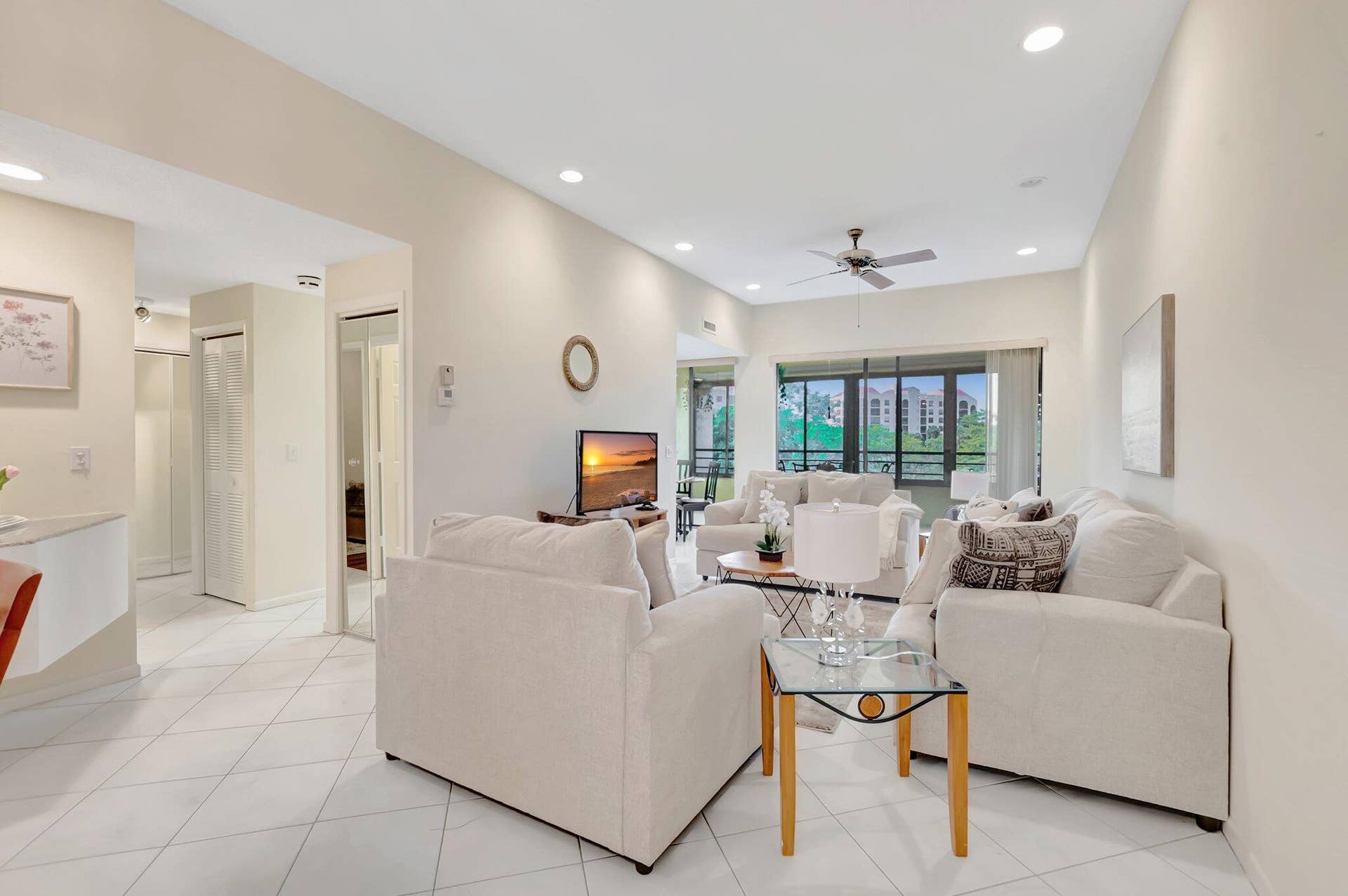 7472 La Paz Boulevard, #302, Boca Raton, Boca Raton, FL 33433 Living area