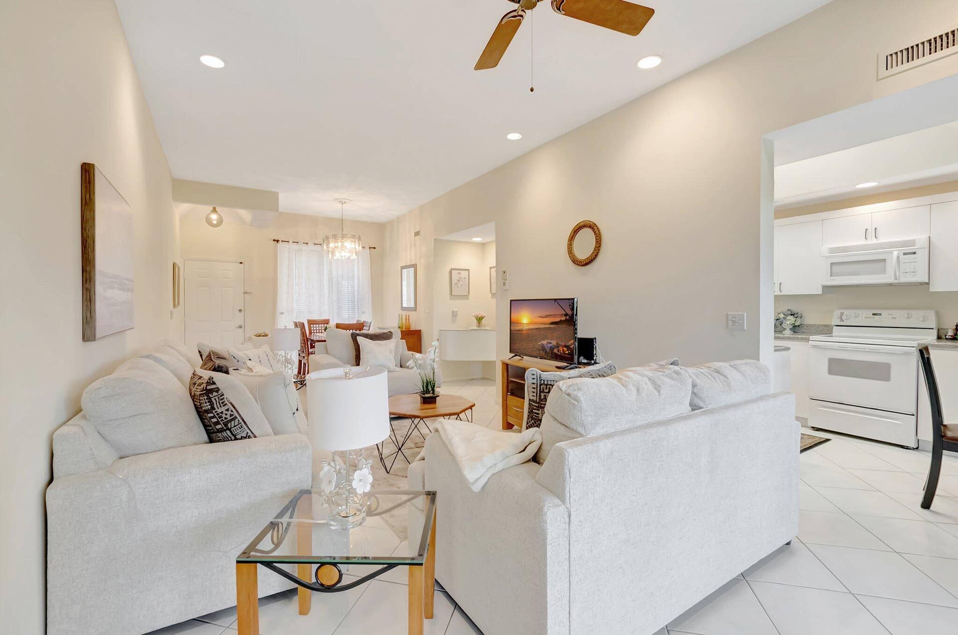 7472 La Paz Boulevard, #302, Boca Raton, Boca Raton, FL 33433 Living area