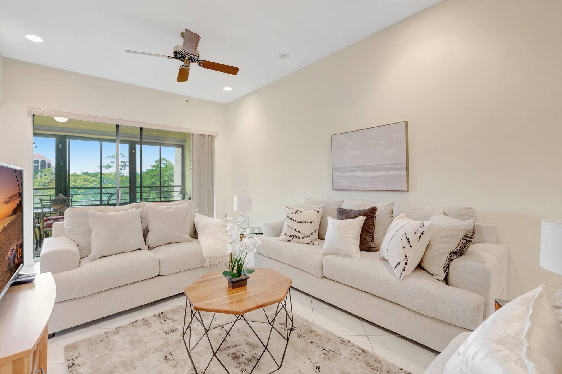 7472 La Paz Boulevard, #302, Boca Raton, Boca Raton, FL 33433 Living area