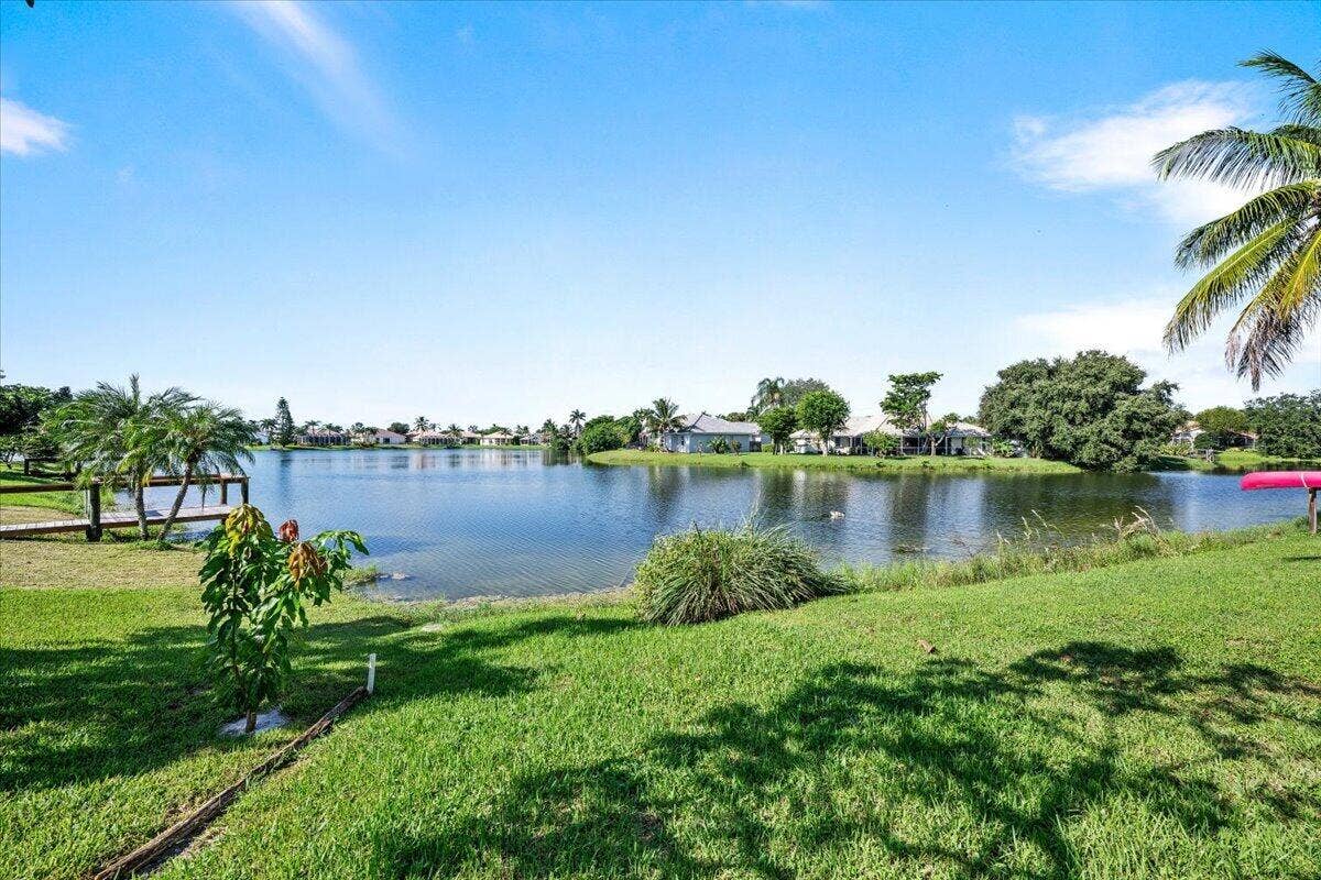 7639 Northtree Club Drive, Greenacres, FL 33467 33-LUX_6124