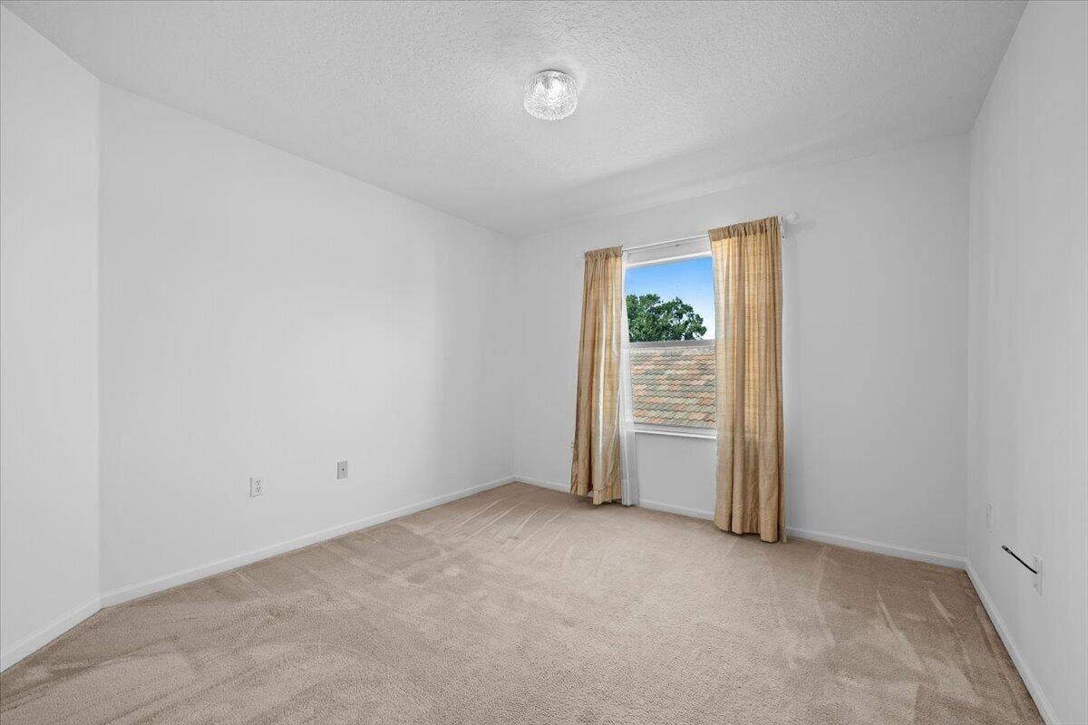 7639 Northtree Club Drive, Greenacres, FL 33467 26-LUX_6309