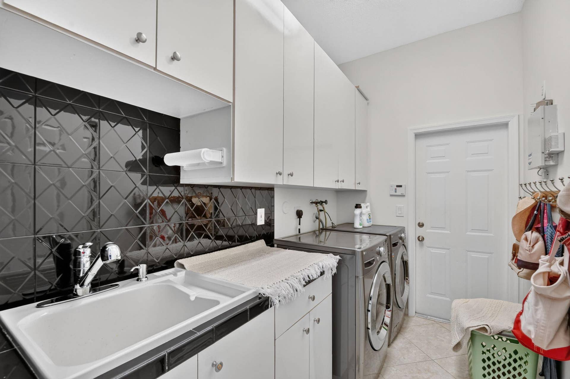 6548 ROCK CREEK Drive, Lake Worth, FL 33467 51-web-or-mls-DSC_9318