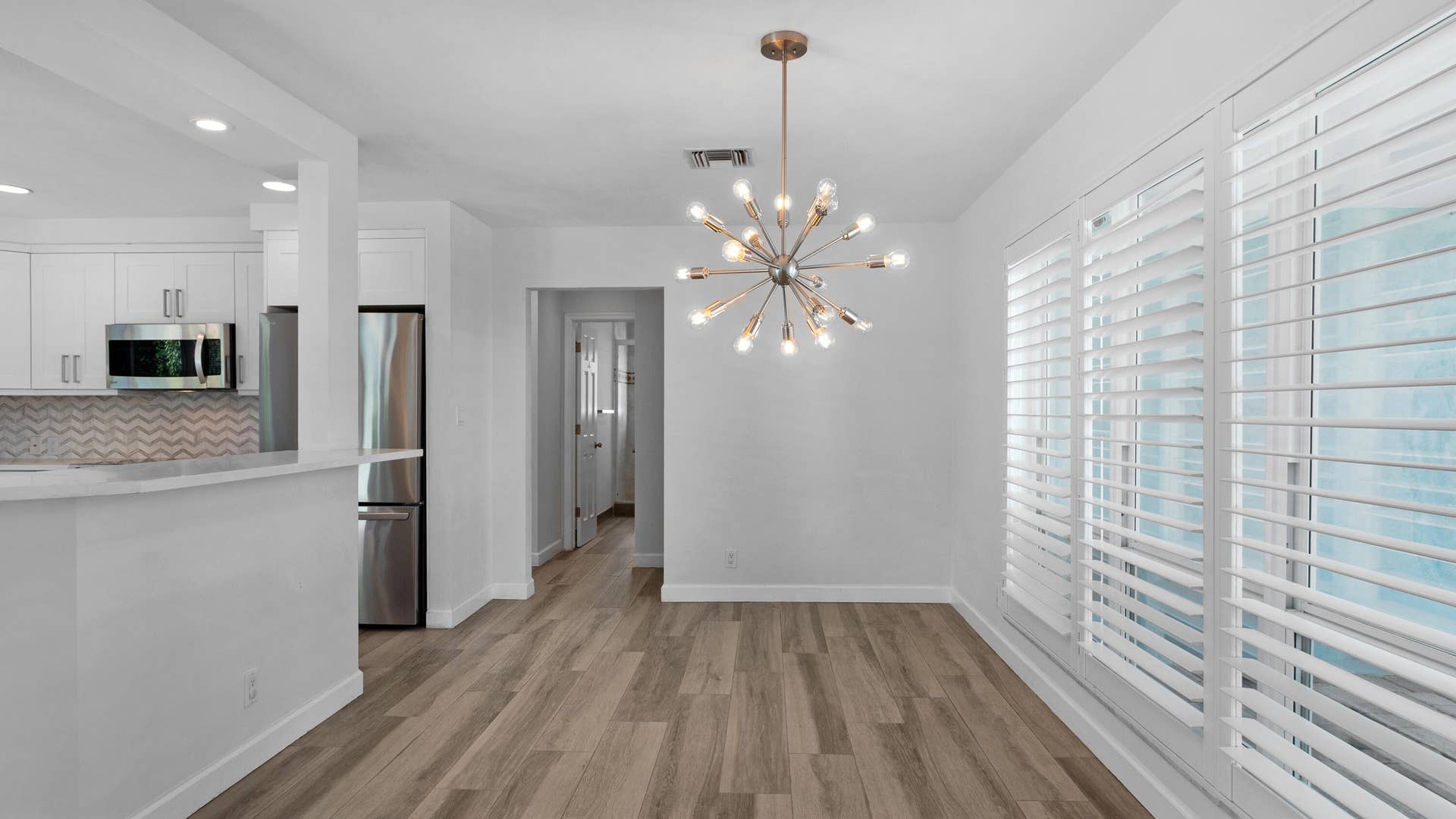 5830 NE 21ST Avenue, Fort Lauderdale, FL 33308 17_accutour_01 5830-ne-21st-ave-016