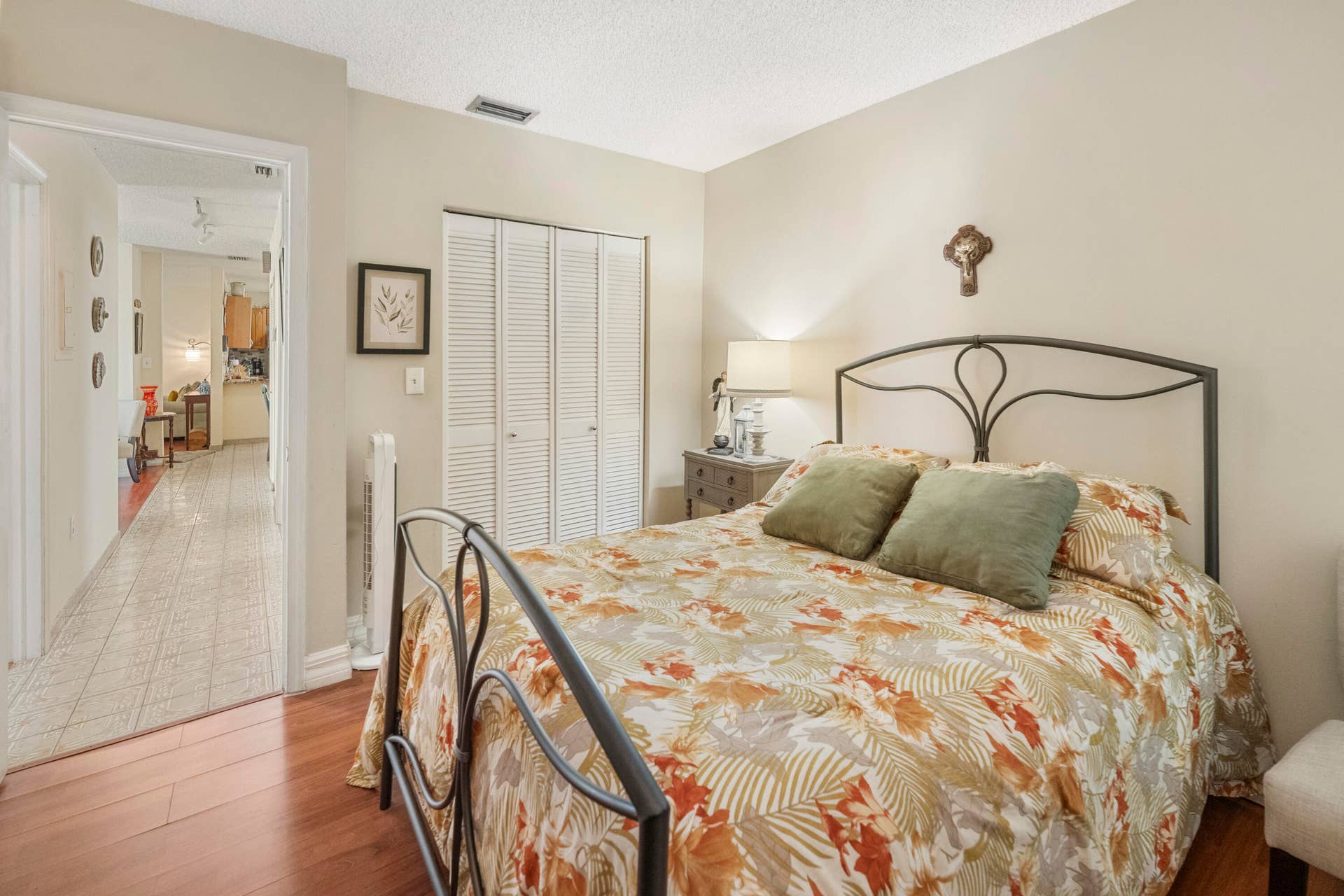 820 SW 12TH Place, Fort Lauderdale, FL 33315 DSC04918