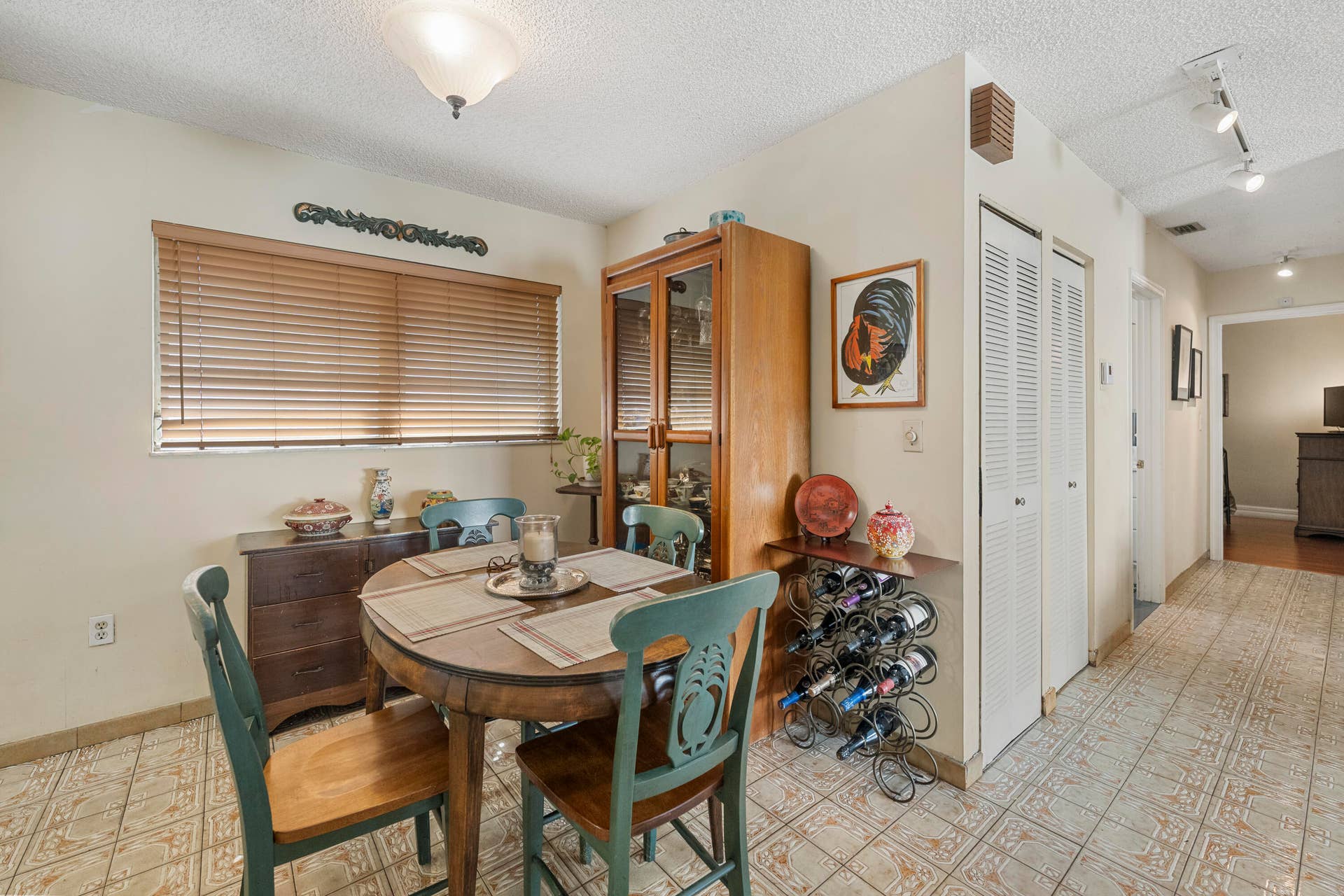 820 SW 12TH Place, Fort Lauderdale, FL 33315 DSC04838