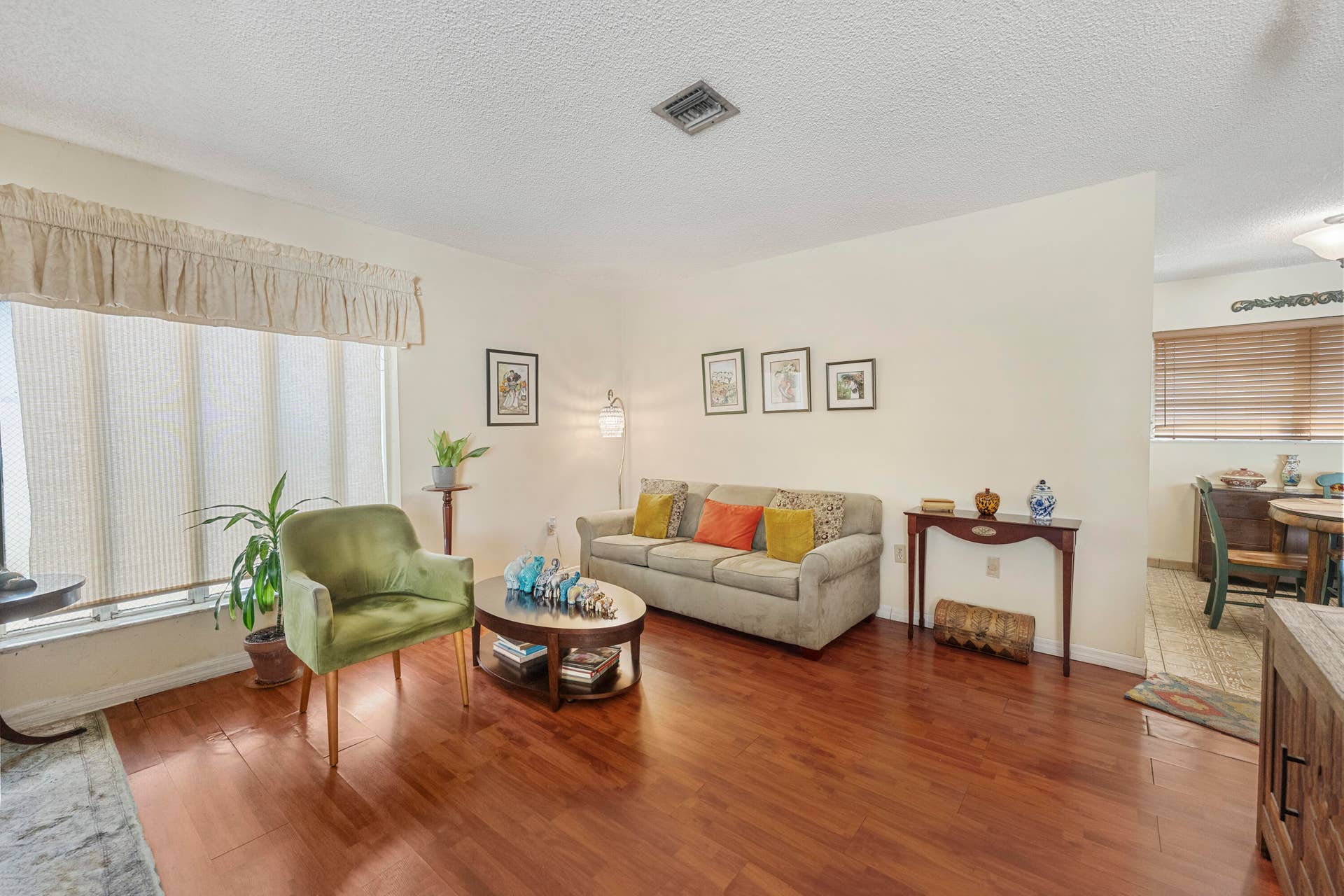 820 SW 12TH Place, Fort Lauderdale, FL 33315 DSC04833