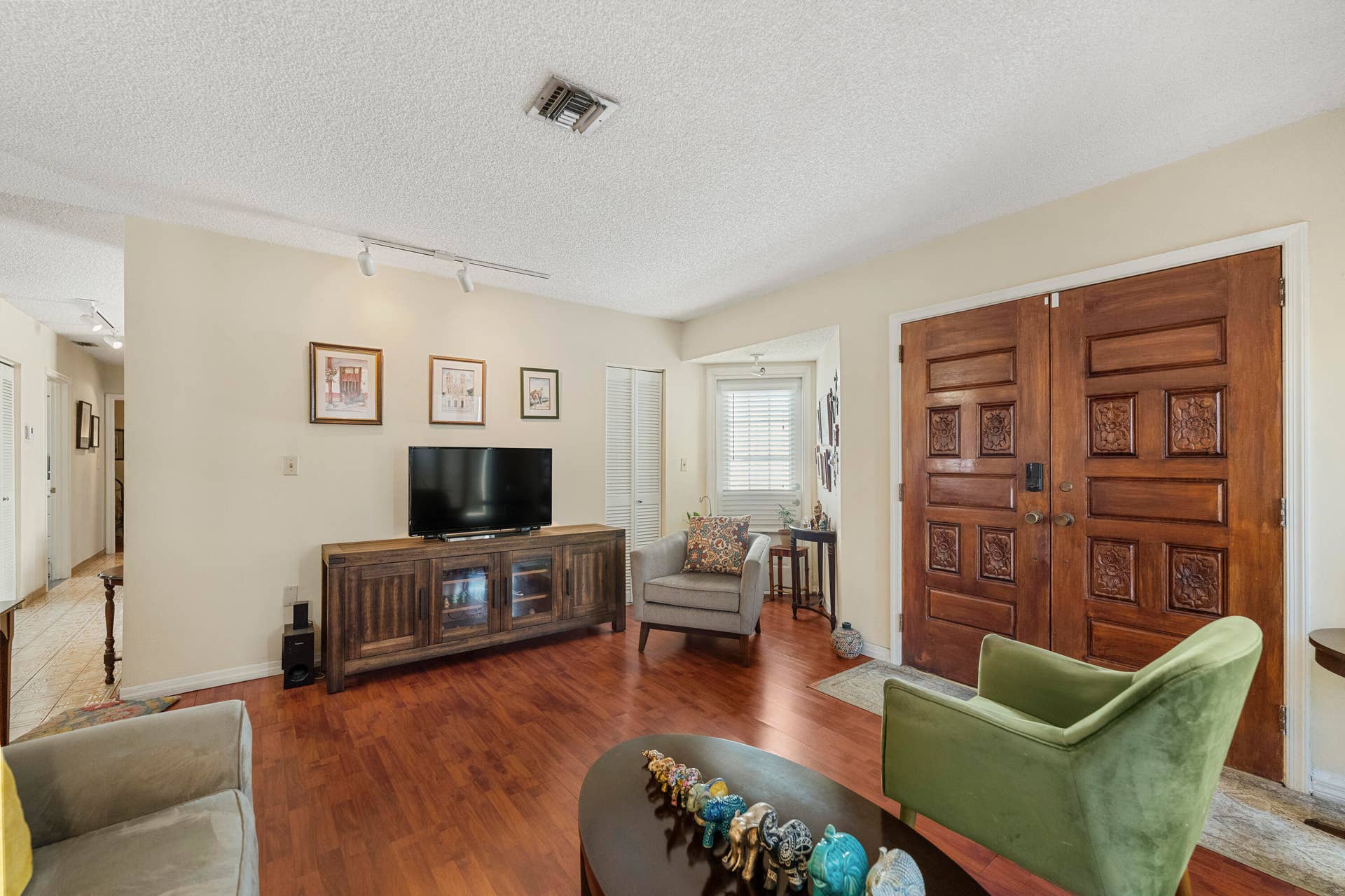 820 SW 12TH Place, Fort Lauderdale, FL 33315 DSC04828