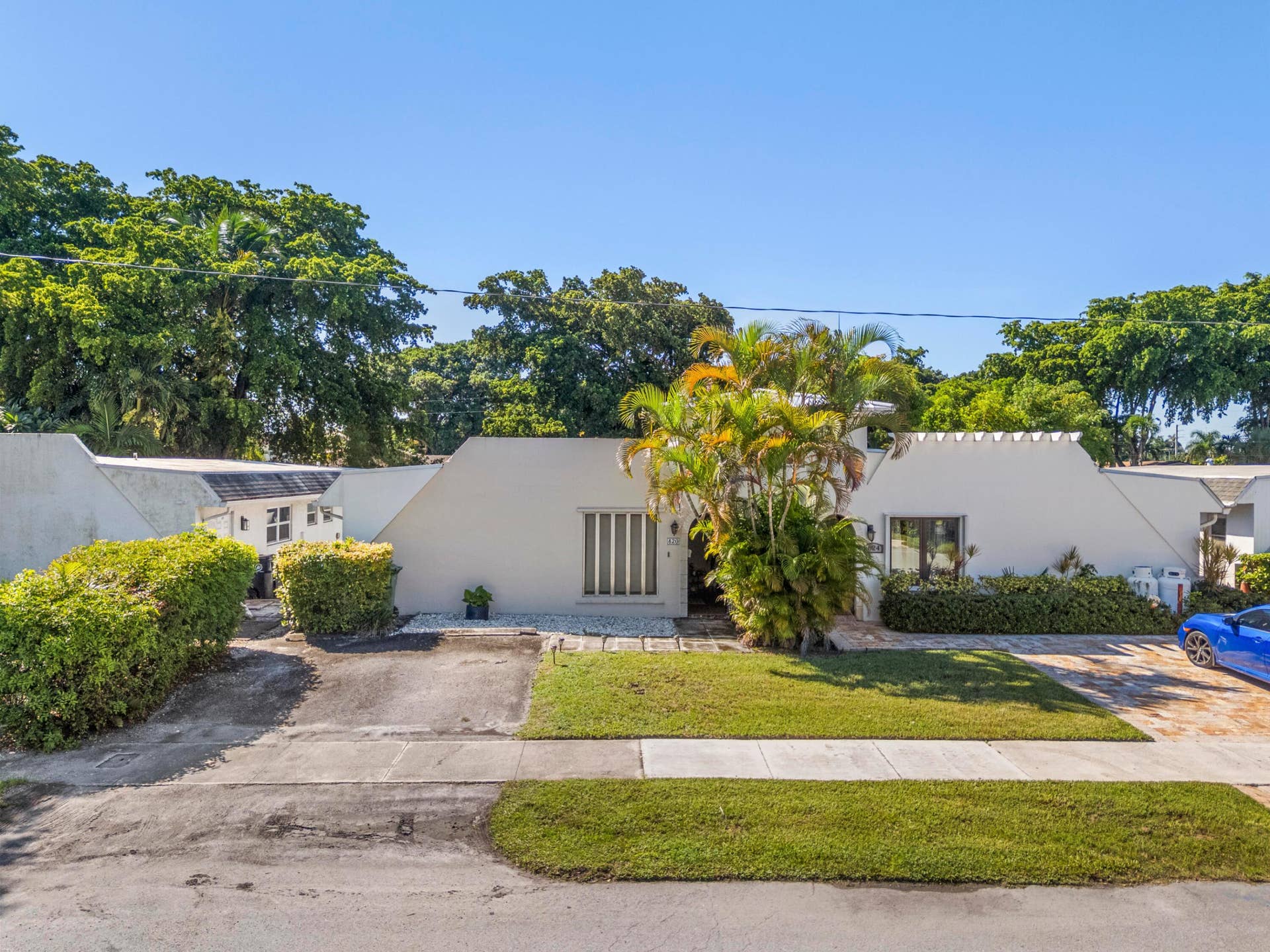 820 SW 12TH Place, Fort Lauderdale, FL 33315 DJI_20260926110541_0170_D