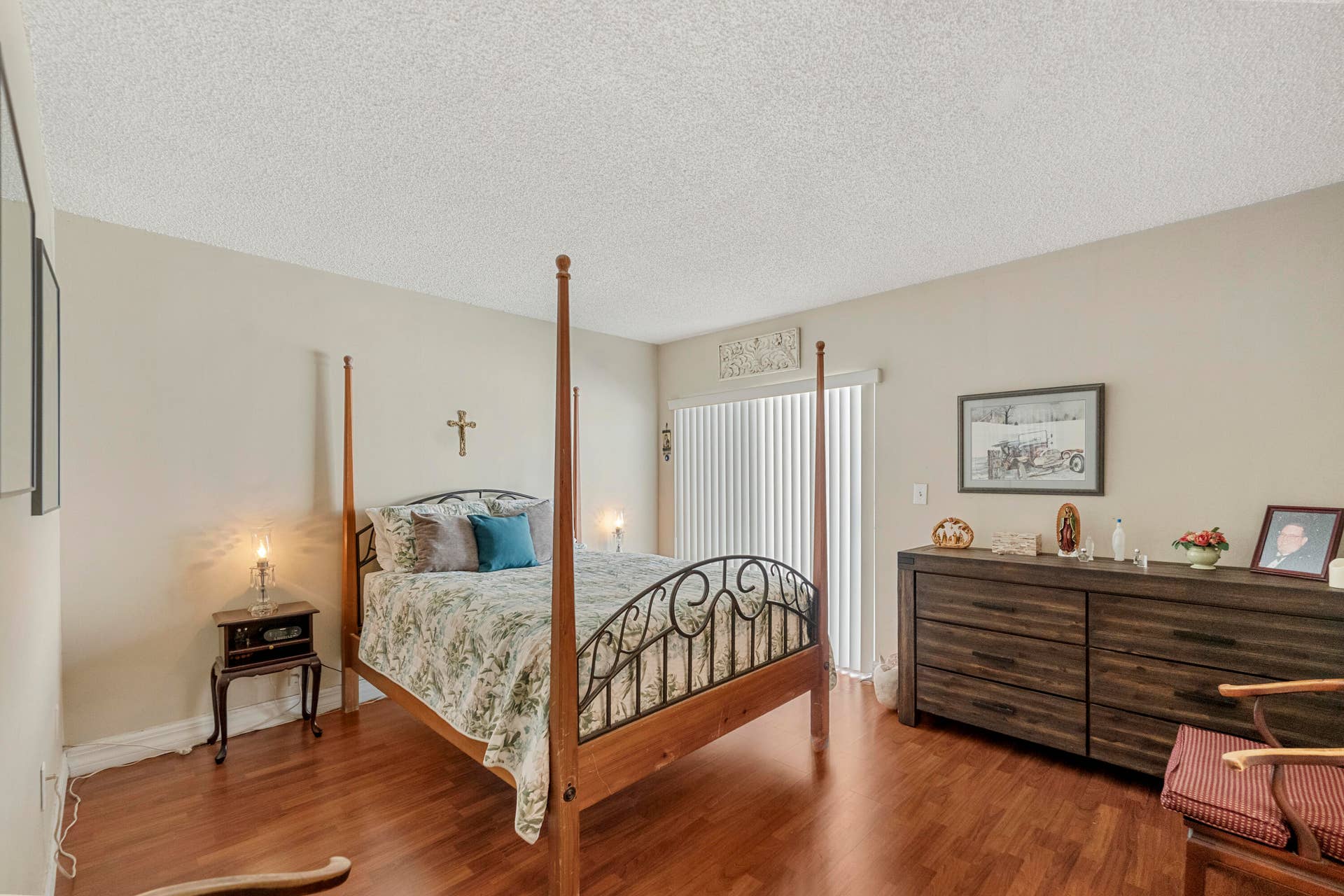 820 SW 12TH Place, Fort Lauderdale, FL 33315 DSC04891