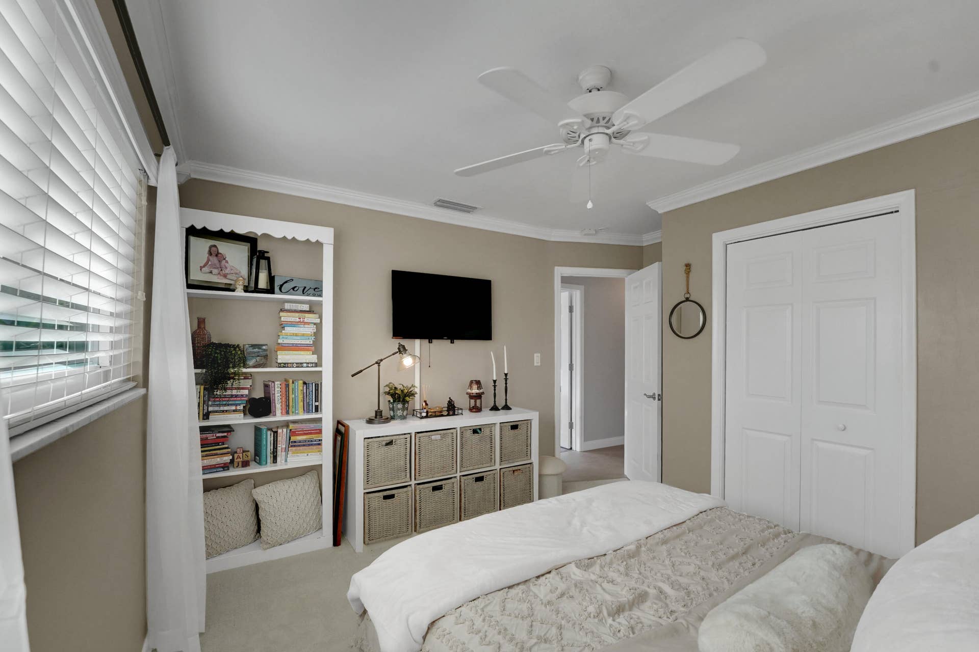 5961 NE 22ND Way, Fort Lauderdale, FL 33308 DSC00609