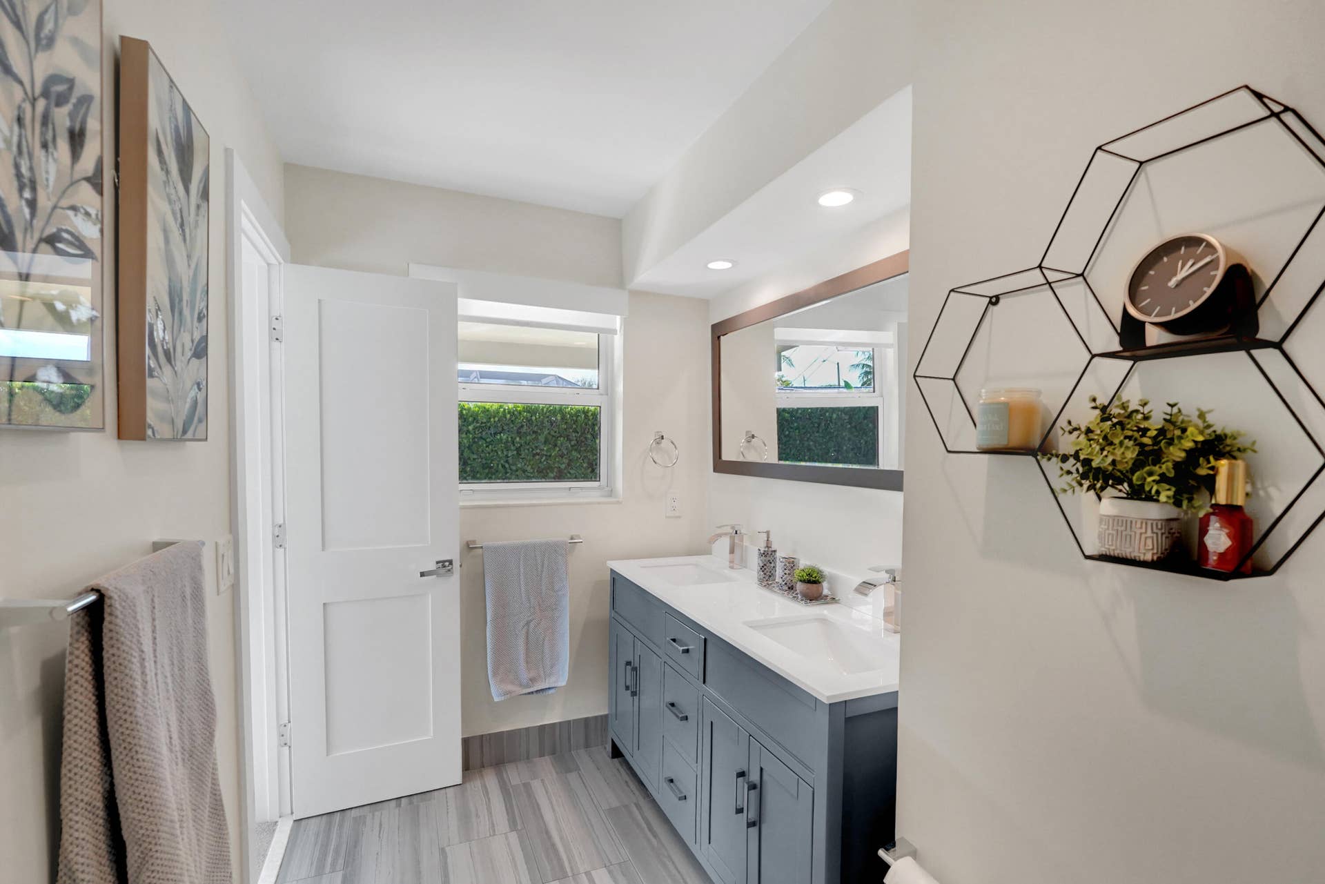 5961 NE 22ND Way, Fort Lauderdale, FL 33308 DSC00639