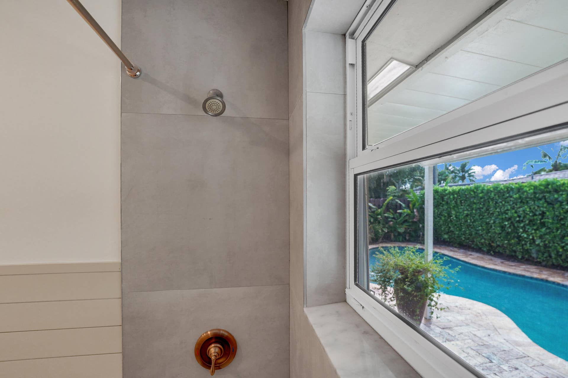5961 NE 22ND Way, Fort Lauderdale, FL 33308 DSC00594