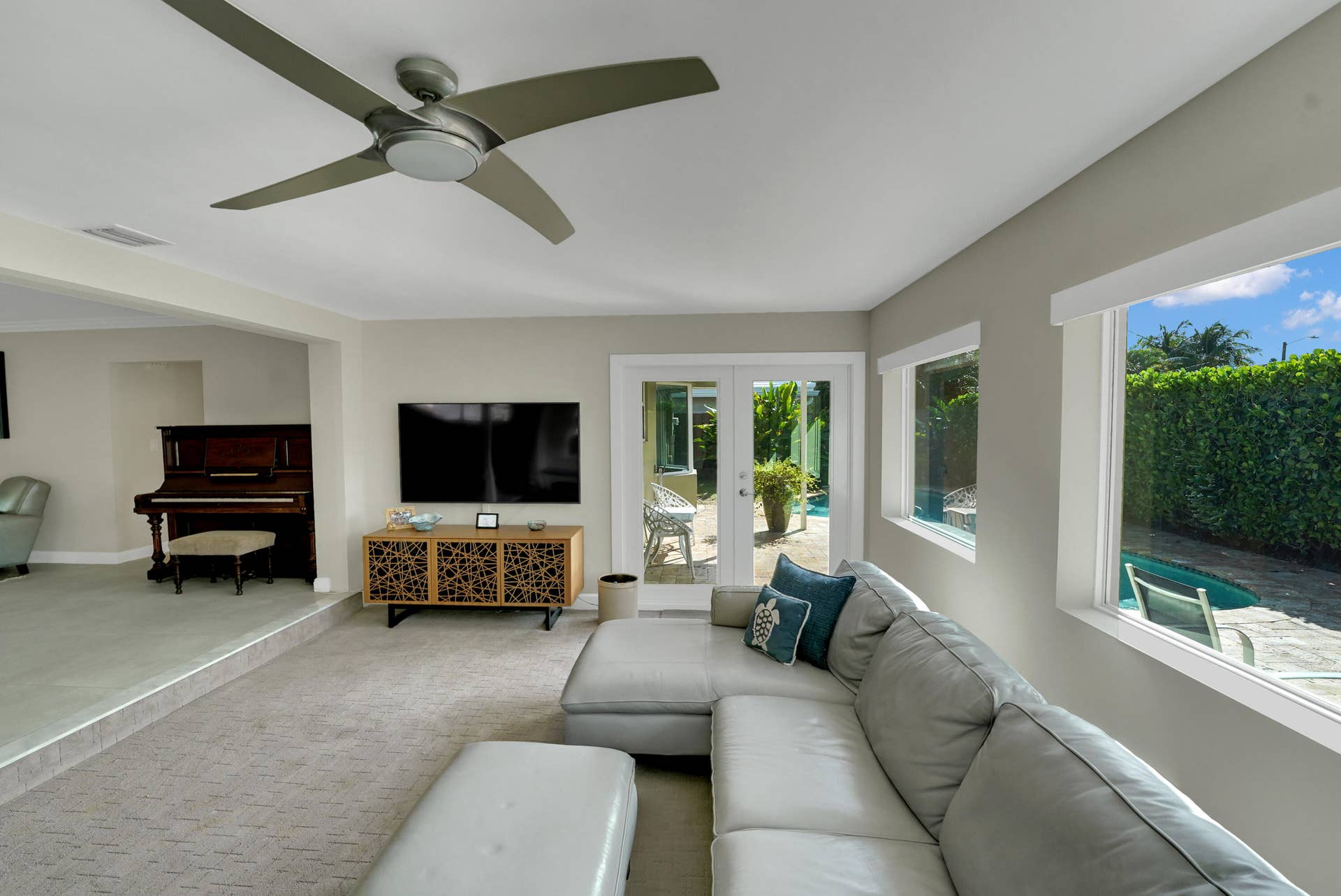5961 NE 22ND Way, Fort Lauderdale, FL 33308 DSC00537