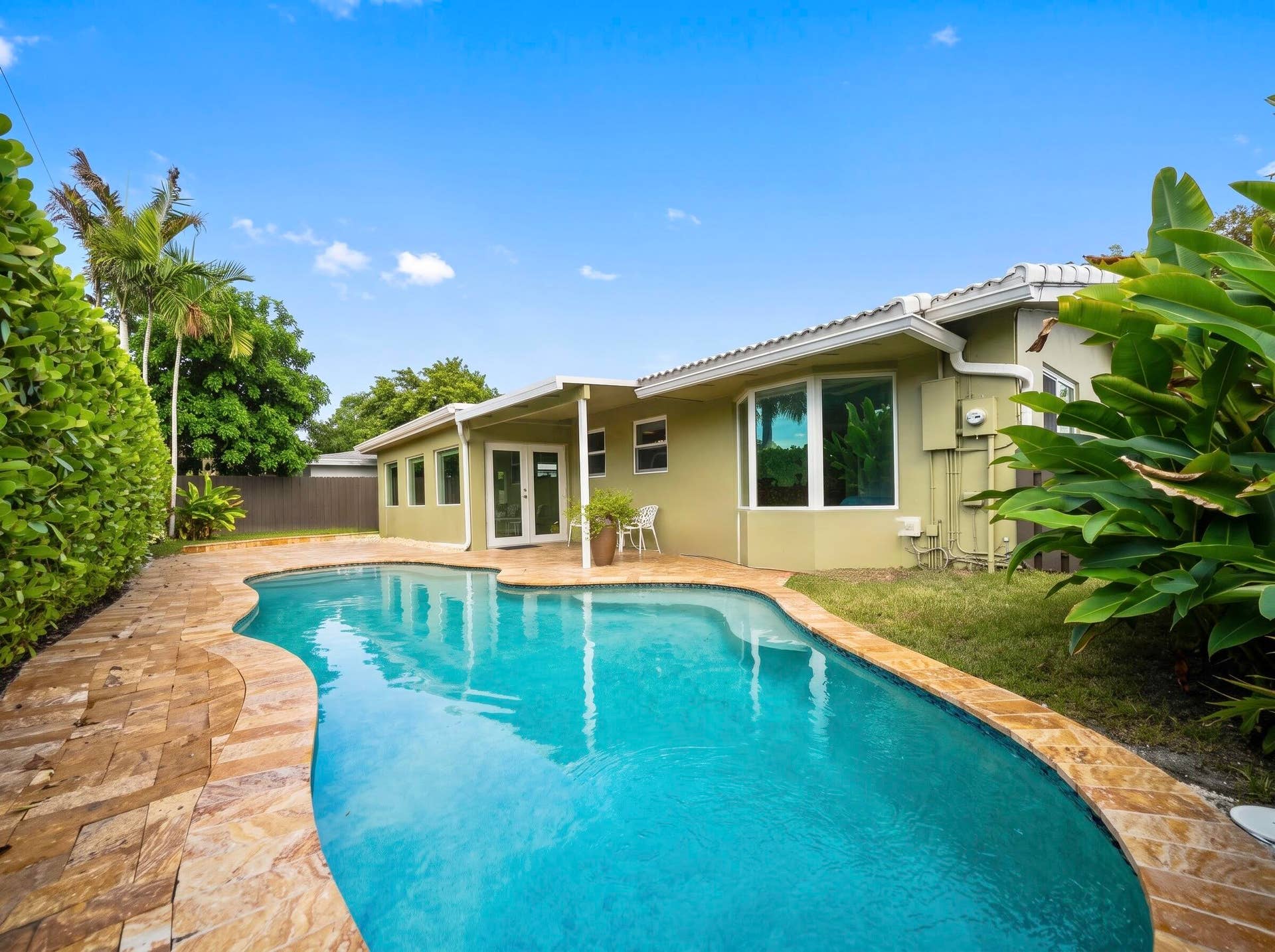 5961 NE 22ND Way, Fort Lauderdale, FL 33308 IMG_0832
