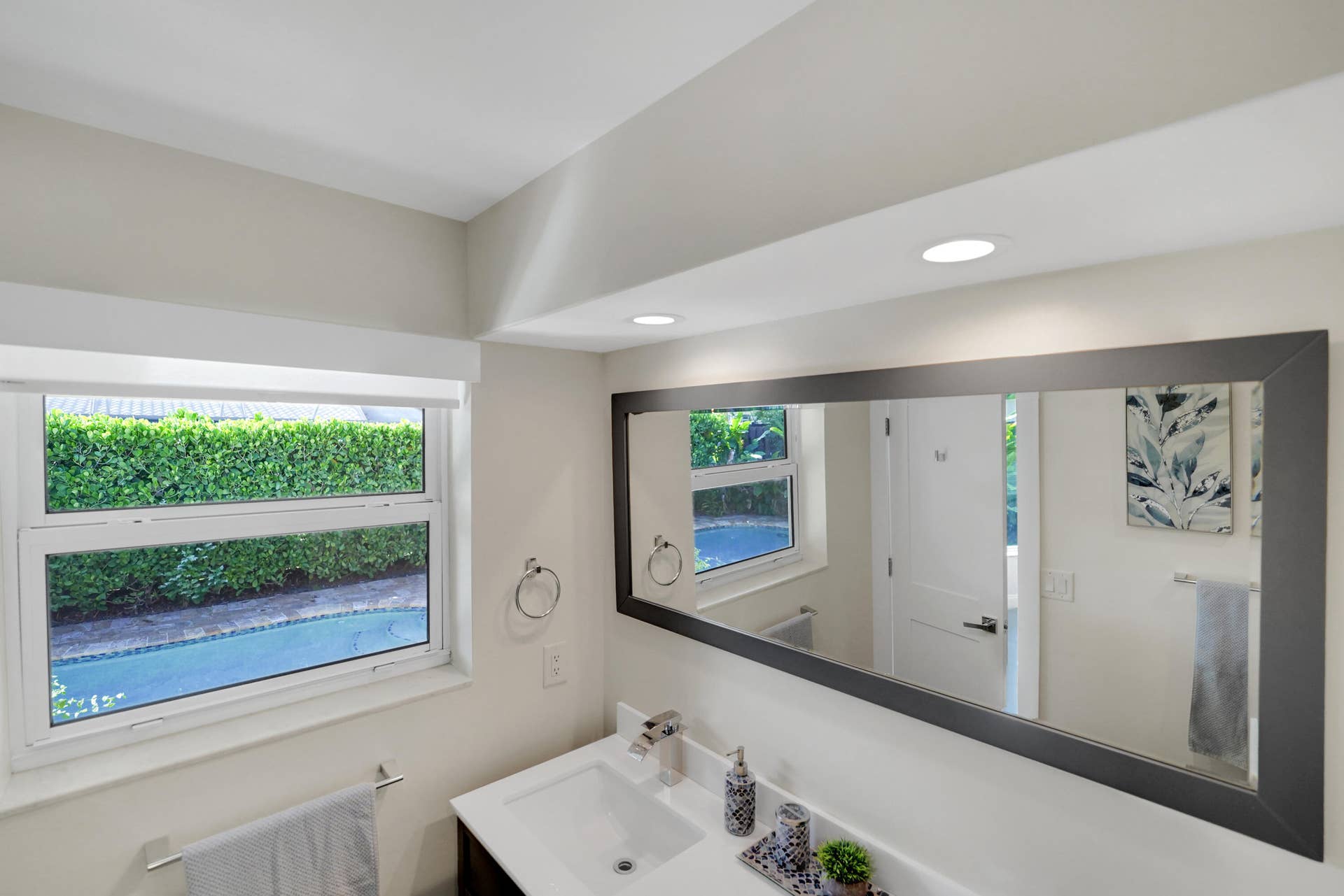 5961 NE 22ND Way, Fort Lauderdale, FL 33308 DSC00651