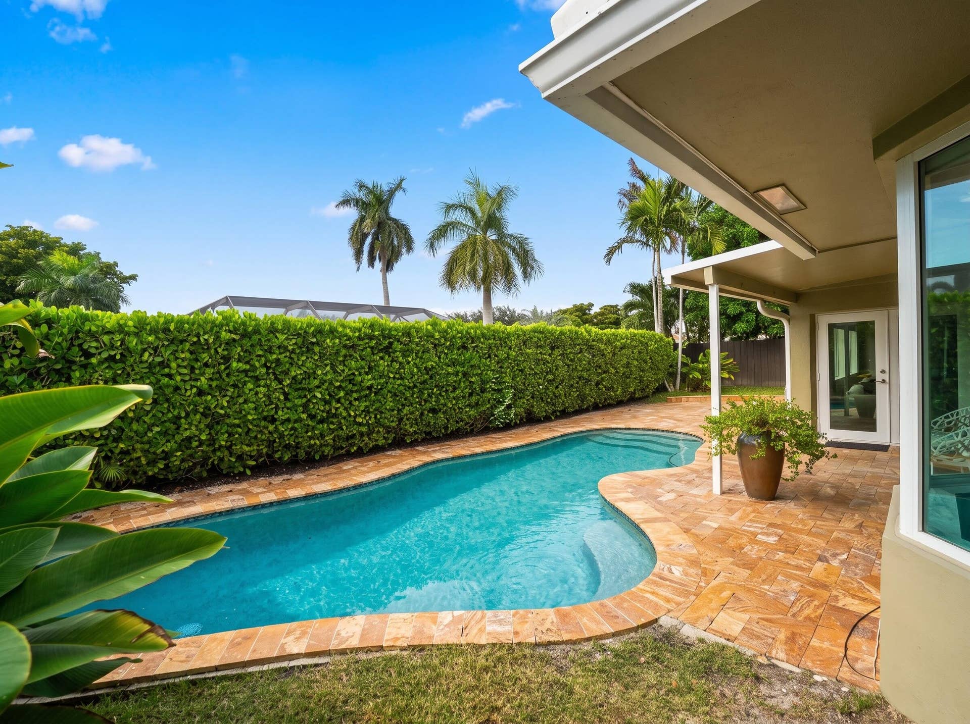 5961 NE 22ND Way, Fort Lauderdale, FL 33308 IMG_0834