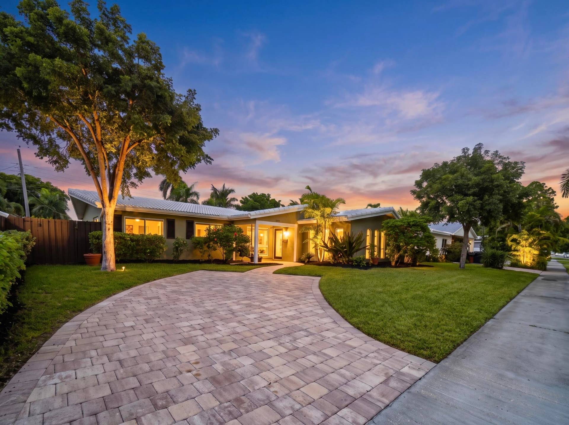 5961 NE 22ND Way, Fort Lauderdale, FL 33308 IMG_0844