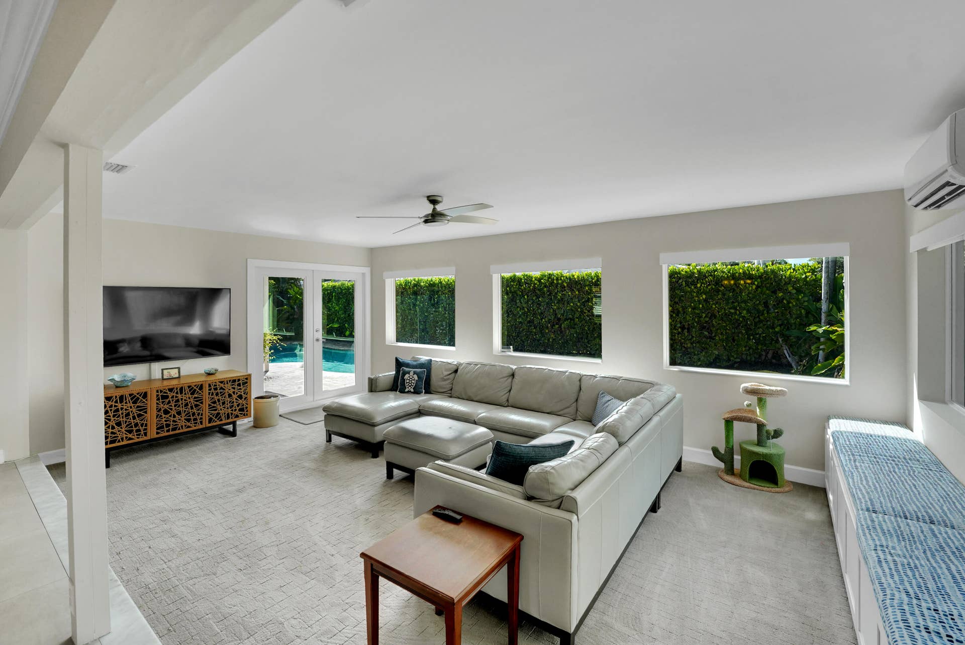 5961 NE 22ND Way, Fort Lauderdale, FL 33308 DSC00525