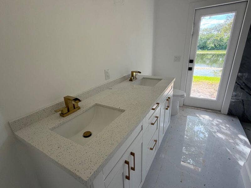 1260 GINGER Circle, Weston, FL 33326 42664_12_image-197540_10.13.2026