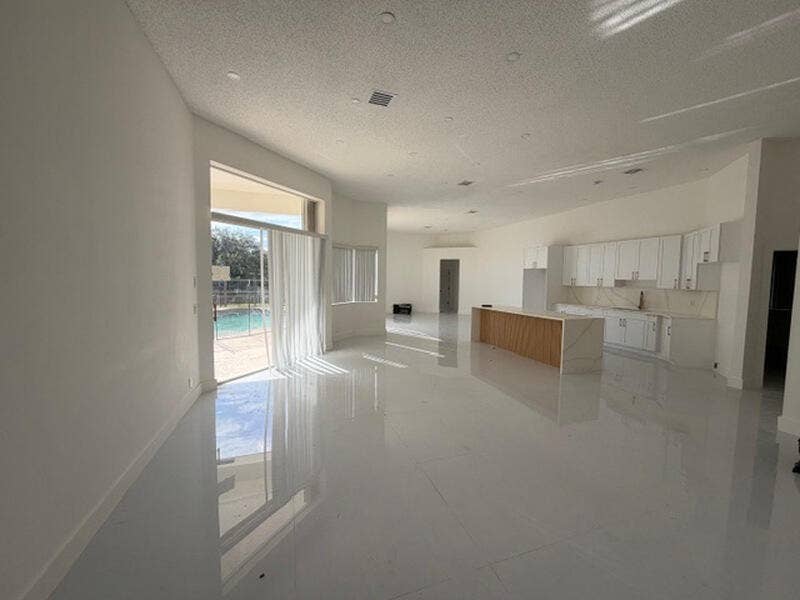 1260 GINGER Circle, Weston, FL 33326 42664_02_image-197546_10.13.2026