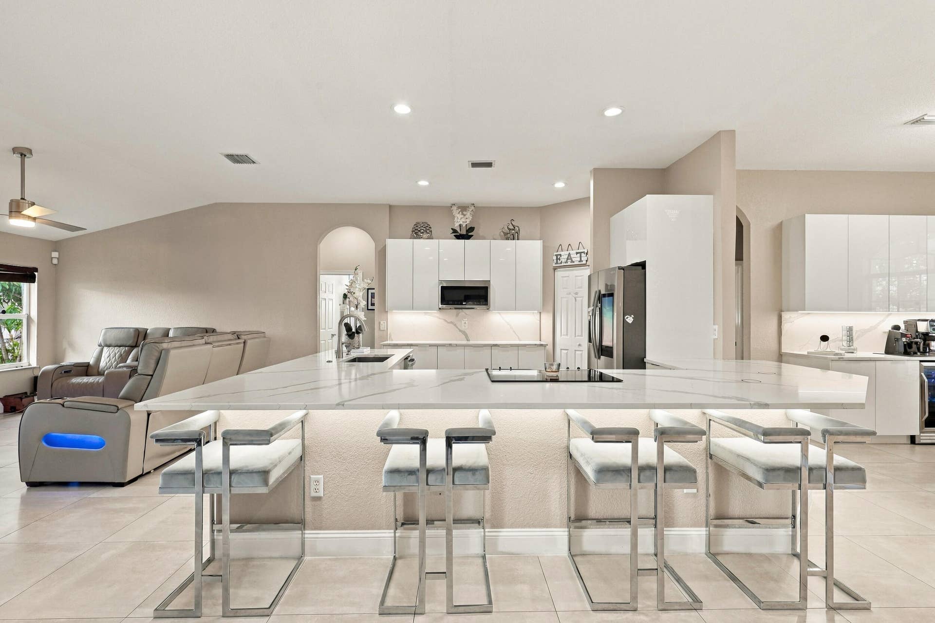 2326 SW WEBSTER Lane, Port St Lucie, FL 34953 kitchen