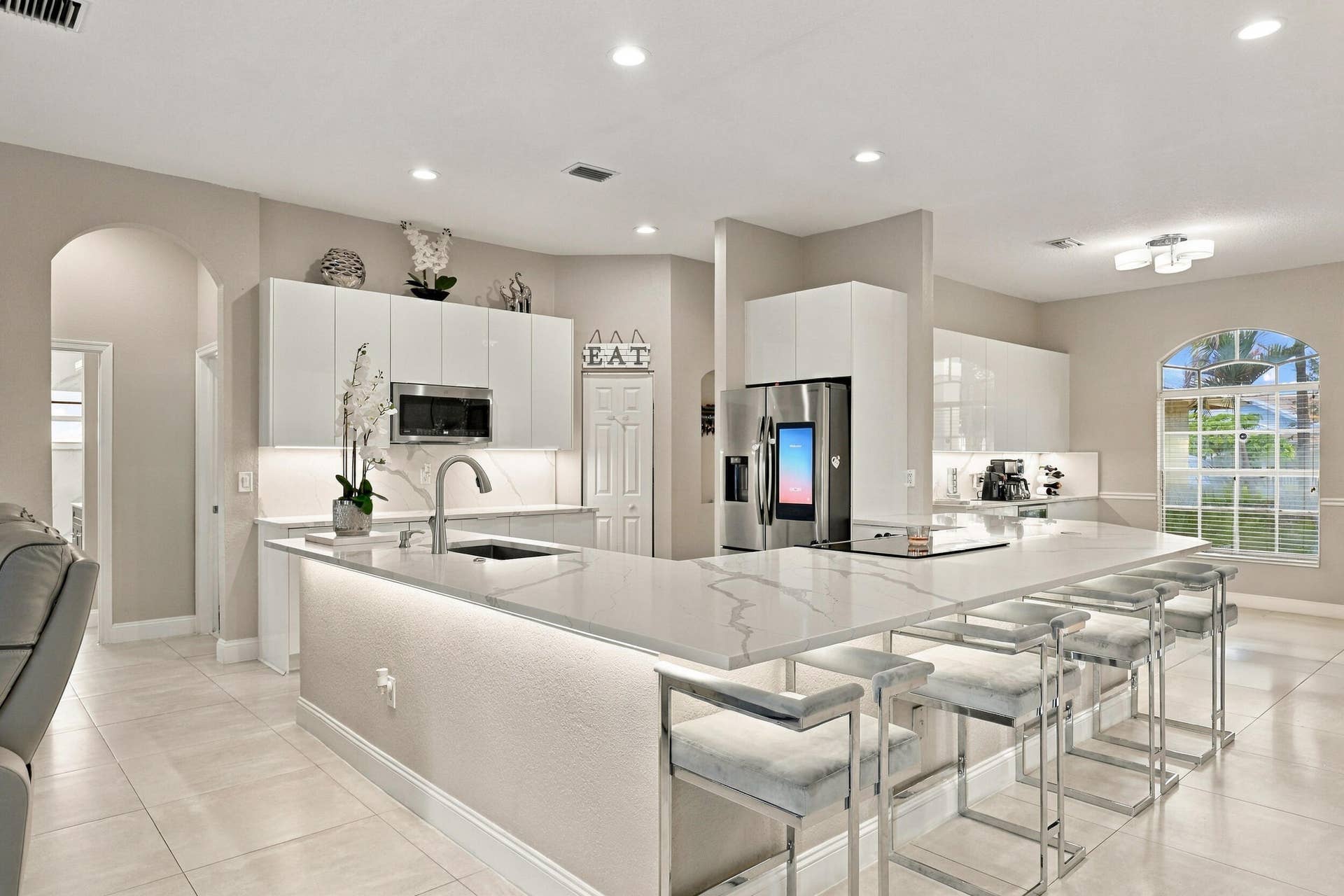 2326 SW WEBSTER Lane, Port St Lucie, FL 34953 kitchen