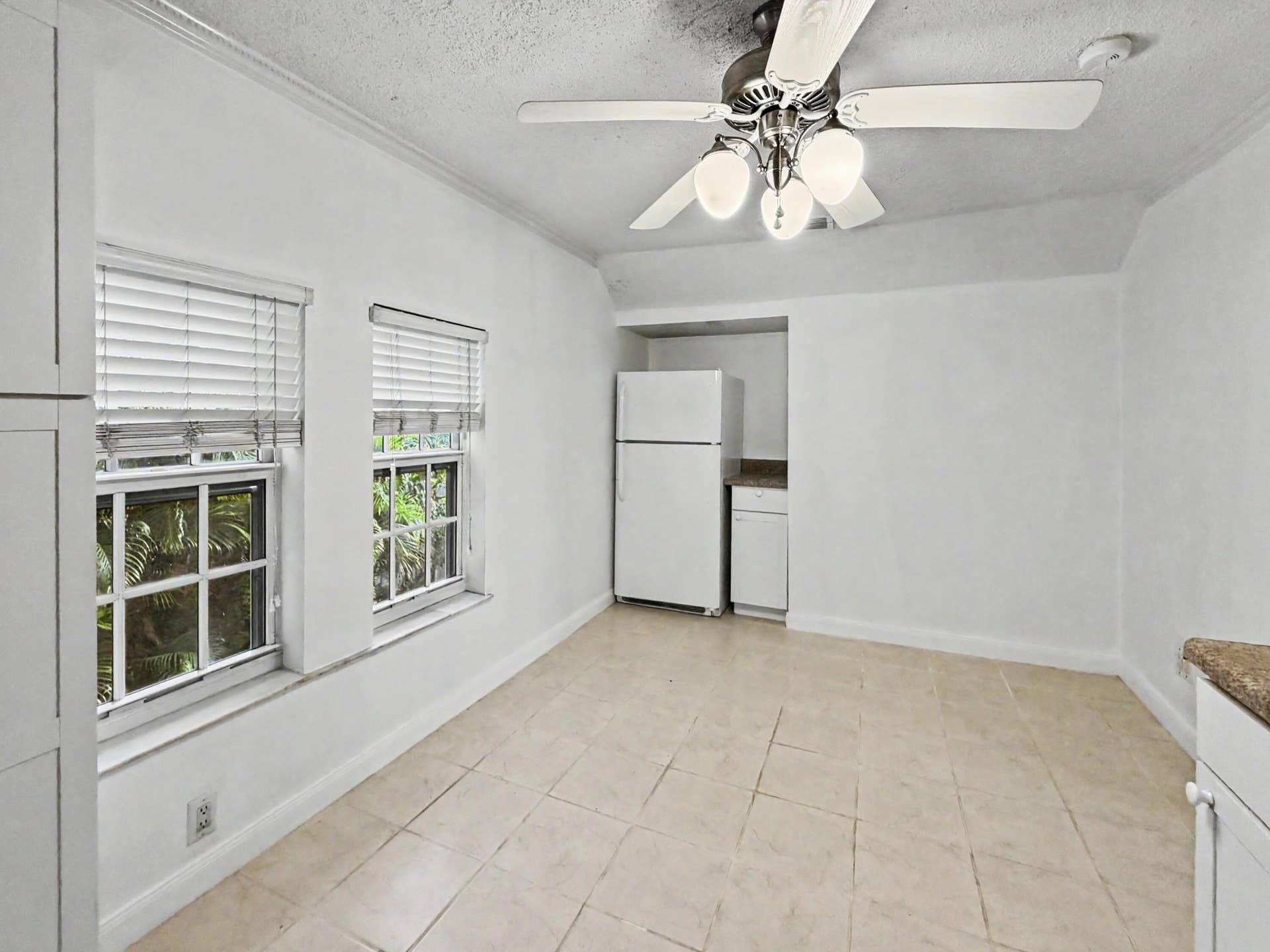 201 S Swinton Avenue, #B, Delray Beach, FL 33444 IMG_7929
