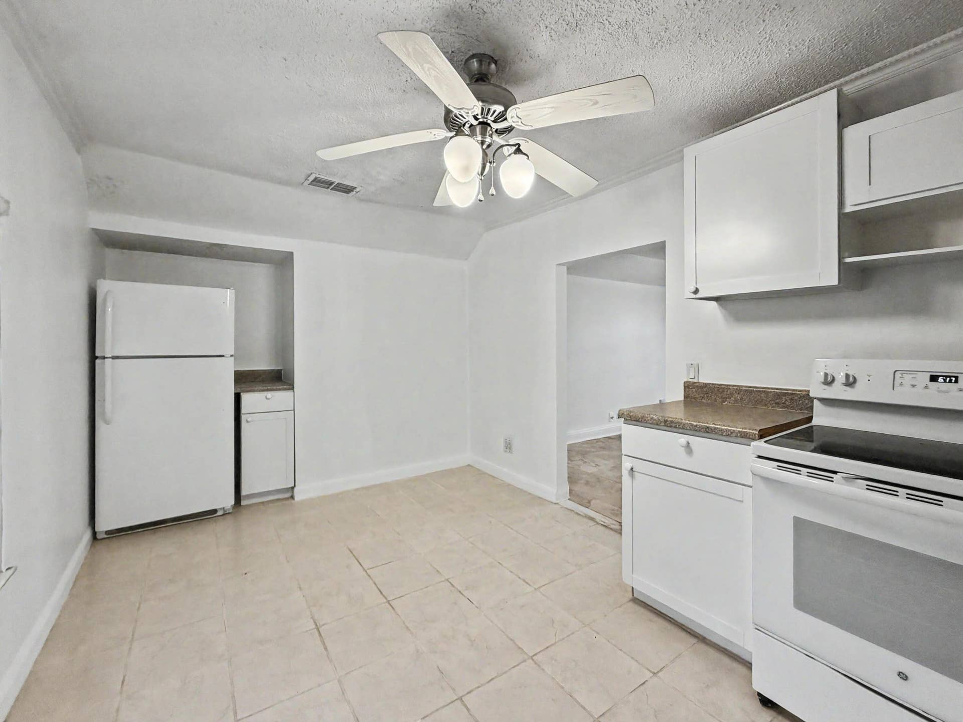 201 S Swinton Avenue, #B, Delray Beach, FL 33444 IMG_7932