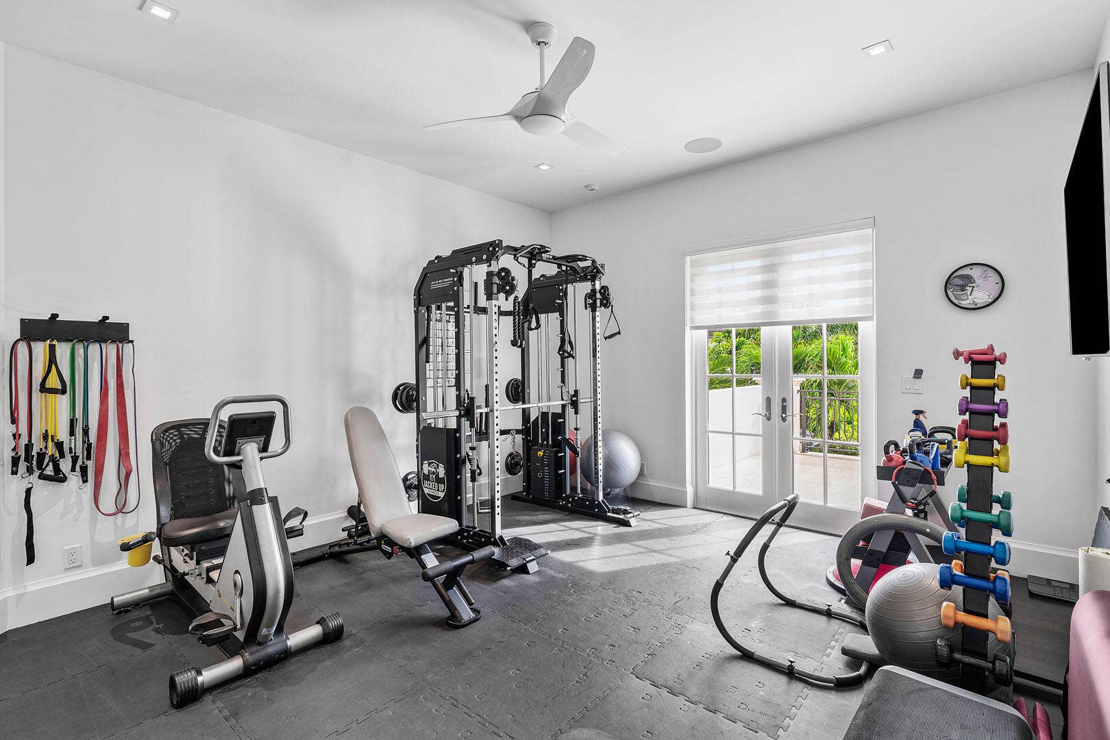 2296_Acorn_Palm_Road_48