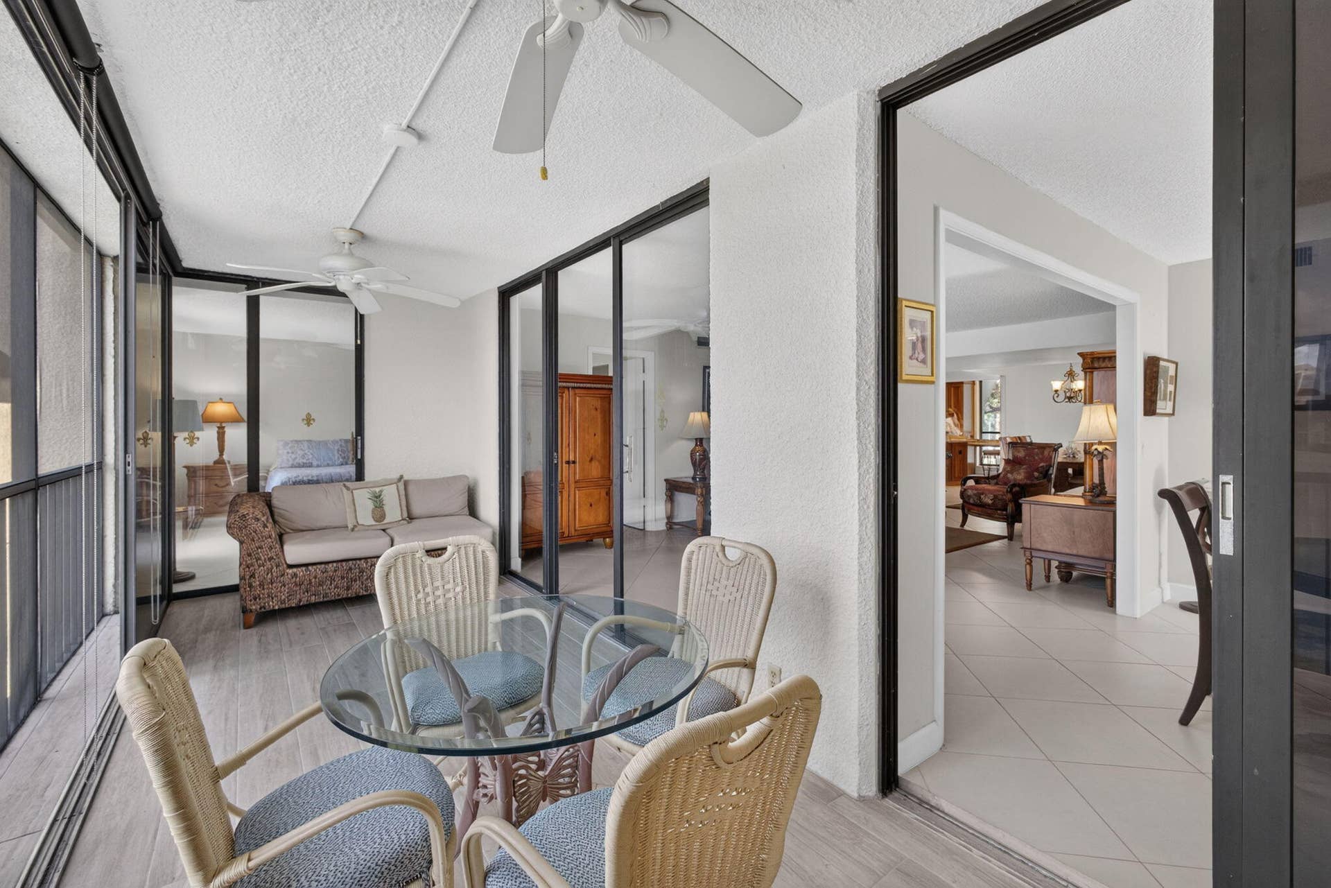 5344 WOODLAND LAKES Drive, #225, Palm Beach Gardens, FL 33418 Screened-in Balcony