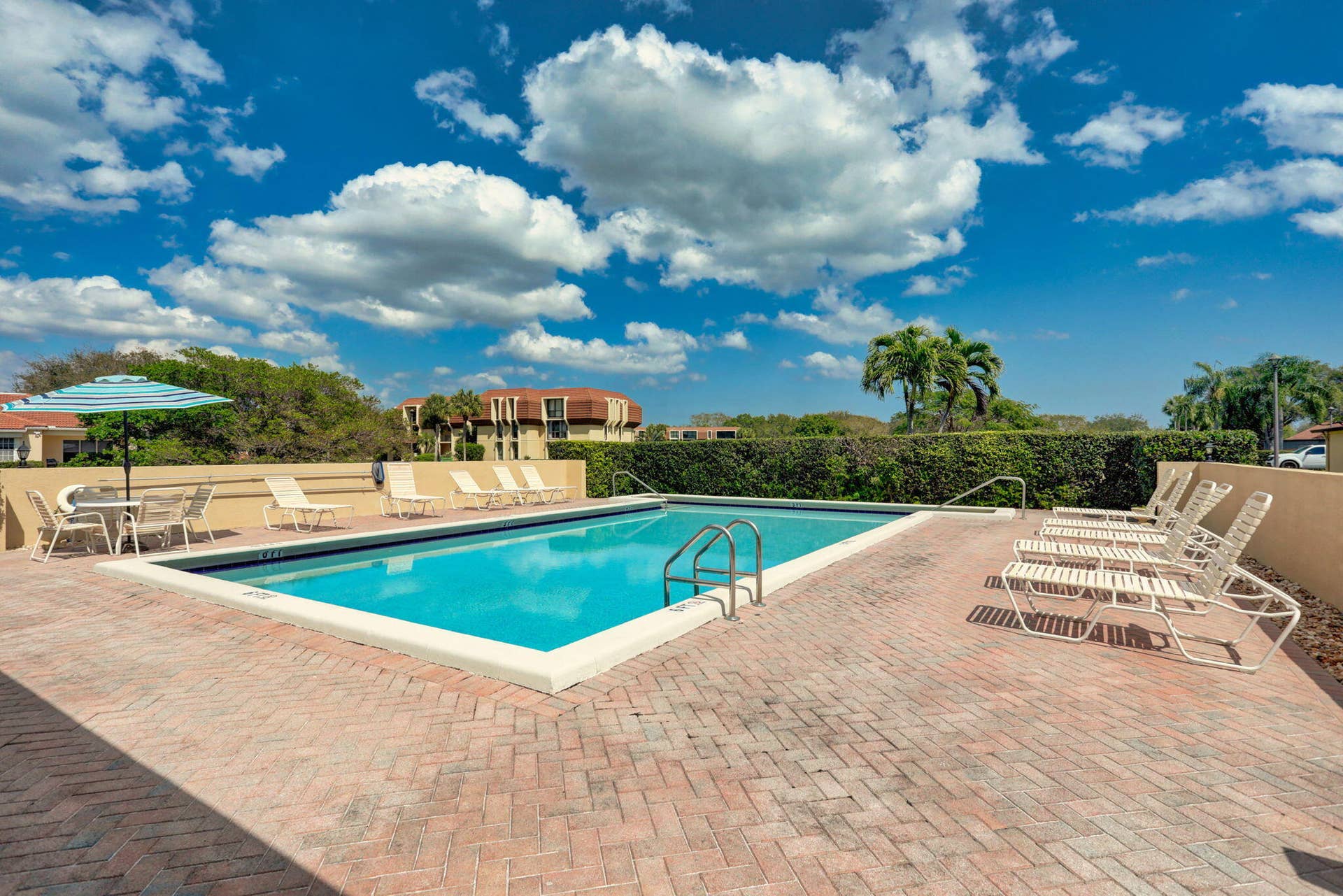 5344 WOODLAND LAKES Drive, #225, Palm Beach Gardens, FL 33418 Pool