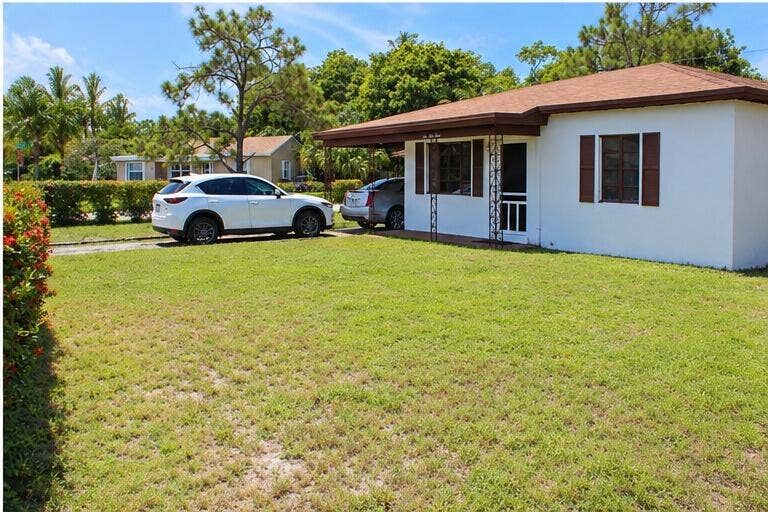 263 NE 16TH, Delray Beach, FL 33444 3