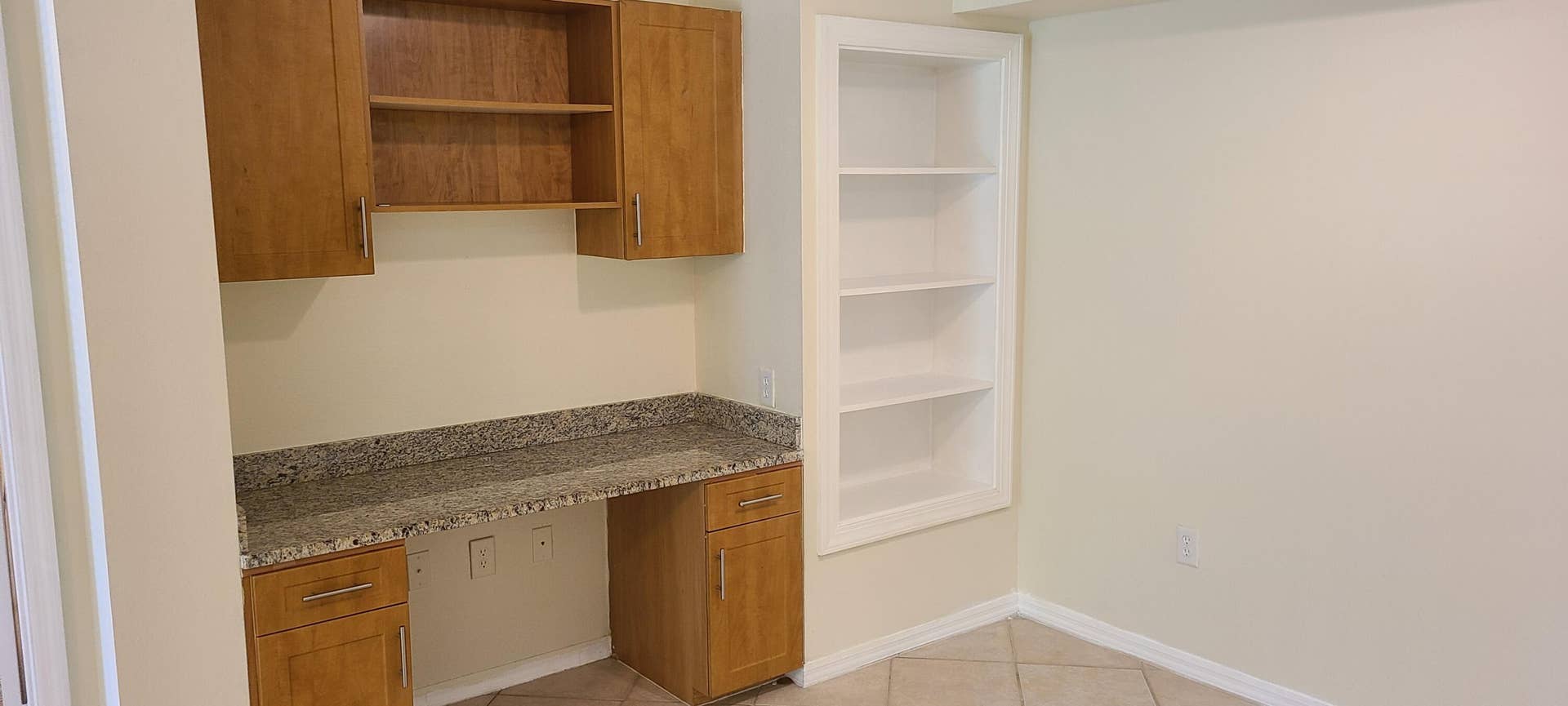 Built in Desk