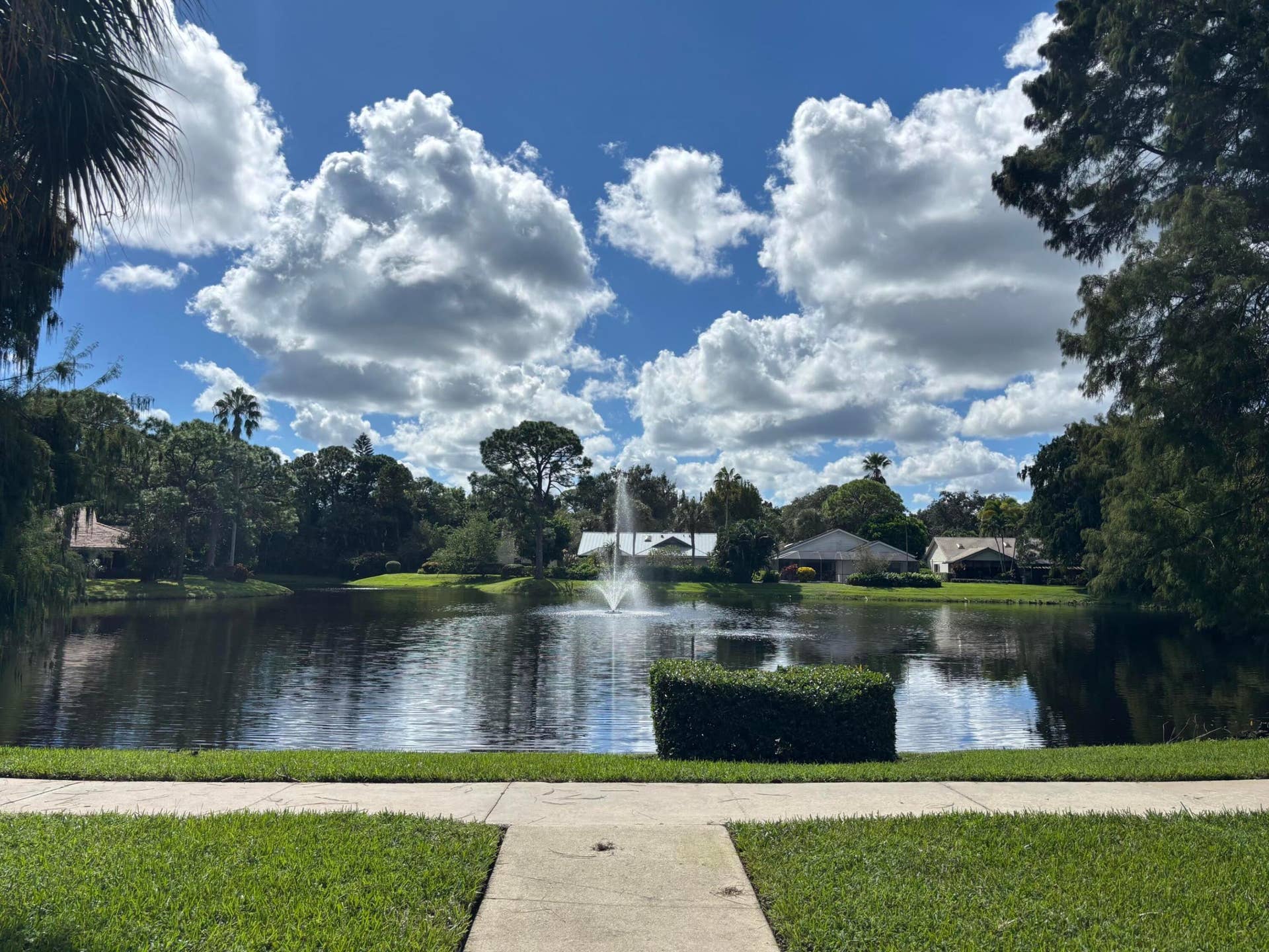 5762 Peachwood Court, Jupiter, FL 33458 Lake