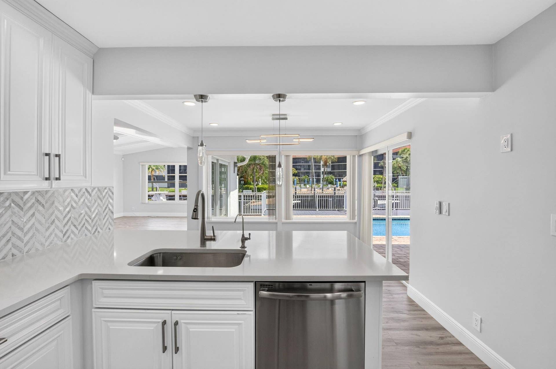 787 HAVANA Drive, Boca Raton, FL 33487 Kitchen