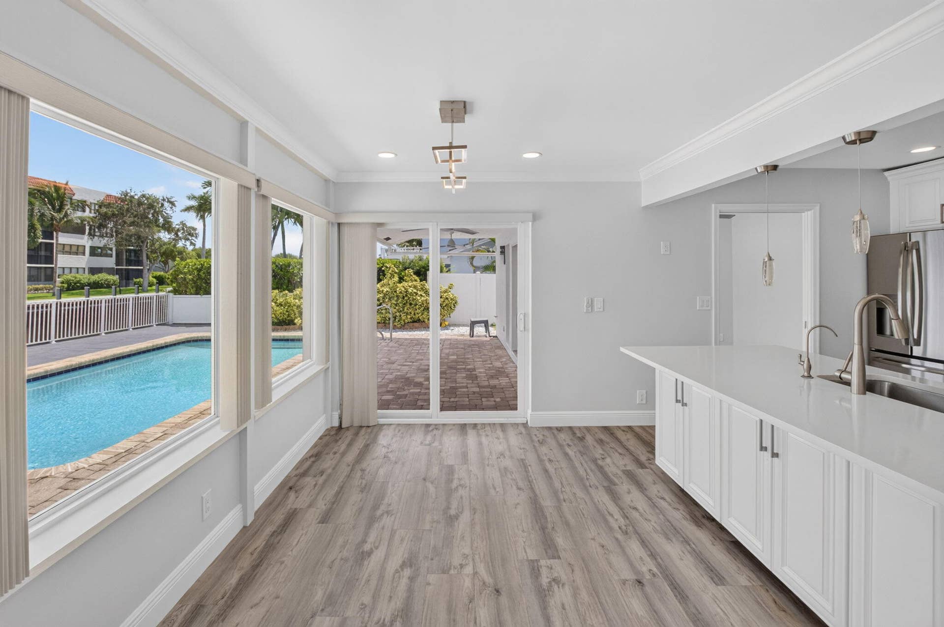 787 HAVANA Drive, Boca Raton, FL 33487 kitchen