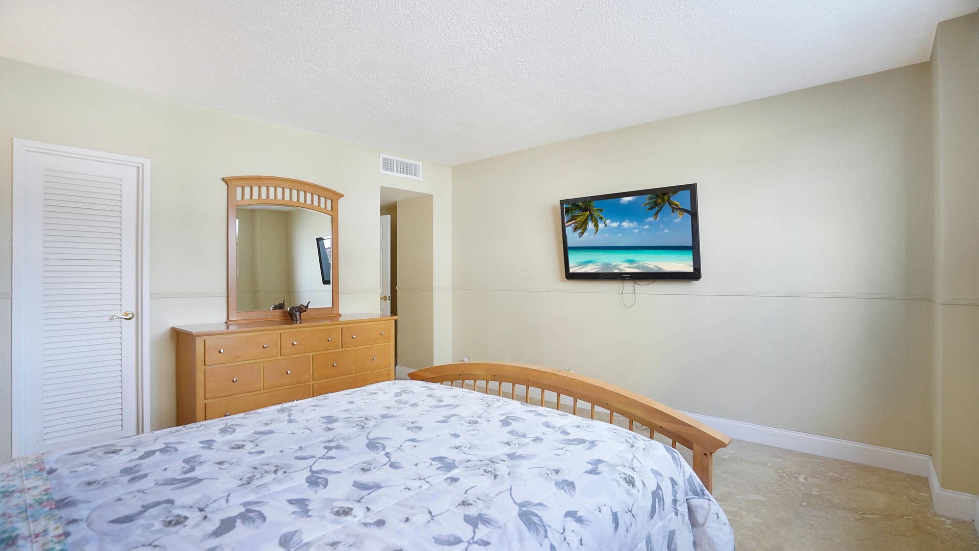 4250 Galt Ocean Drive, #1A, Fort Lauderdale, FL 33308 DSC03075