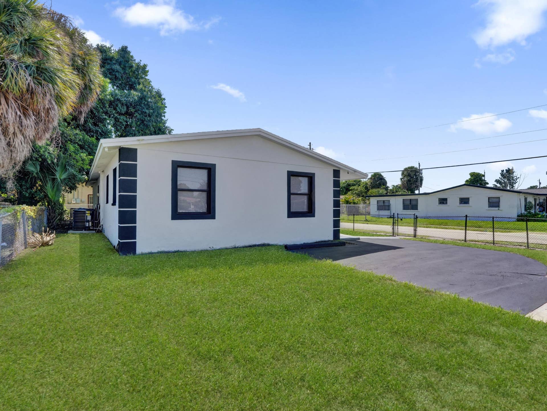 1259 W 26th Street, West Palm Beach, FL 33404 8-print-DSC07086