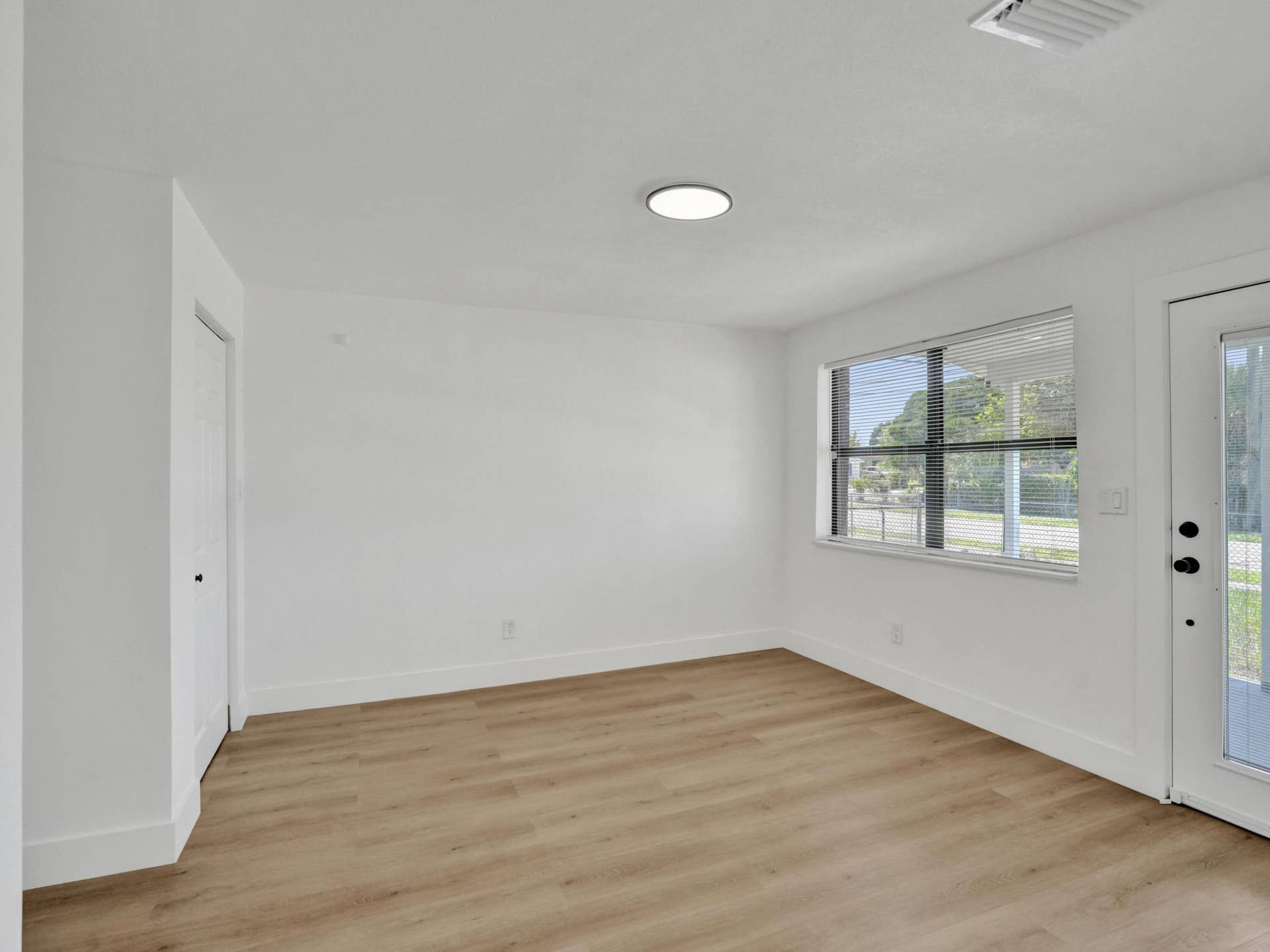 1259 W 26th Street, West Palm Beach, FL 33404 35-print-DSC07173