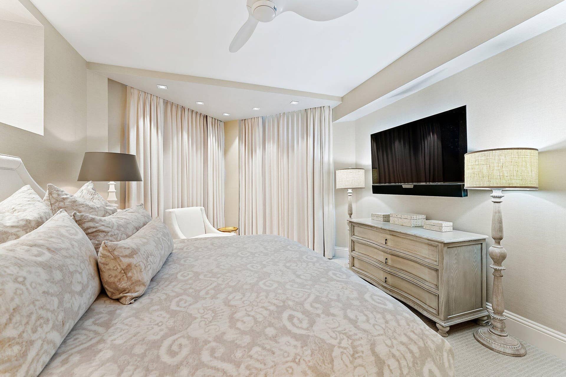 2700 N Ocean Drive, #2304b, Singer Island, FL 33404 Primary Bedroom