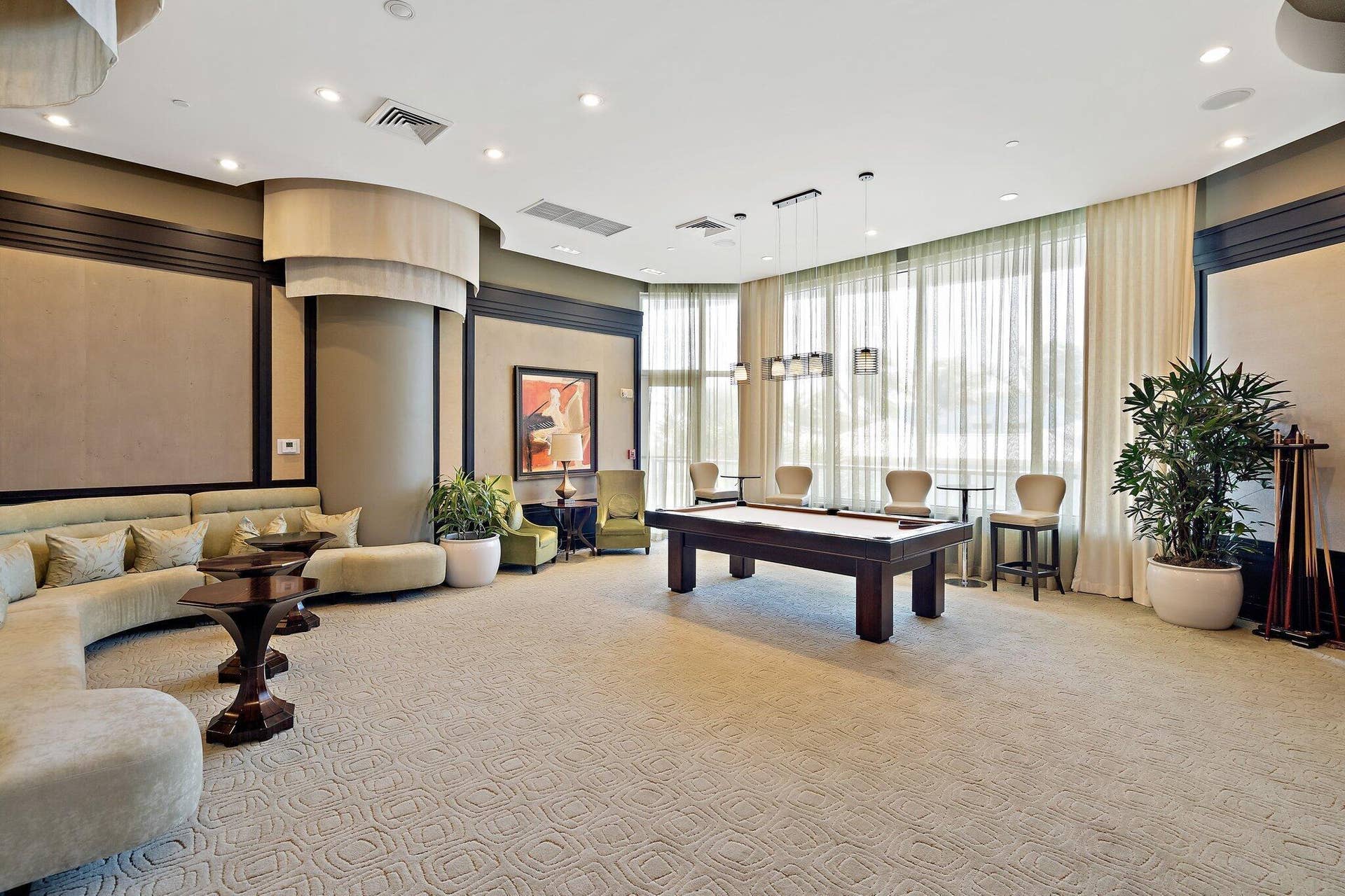 2700 N Ocean Drive, #2304b, Singer Island, FL 33404 Social Room