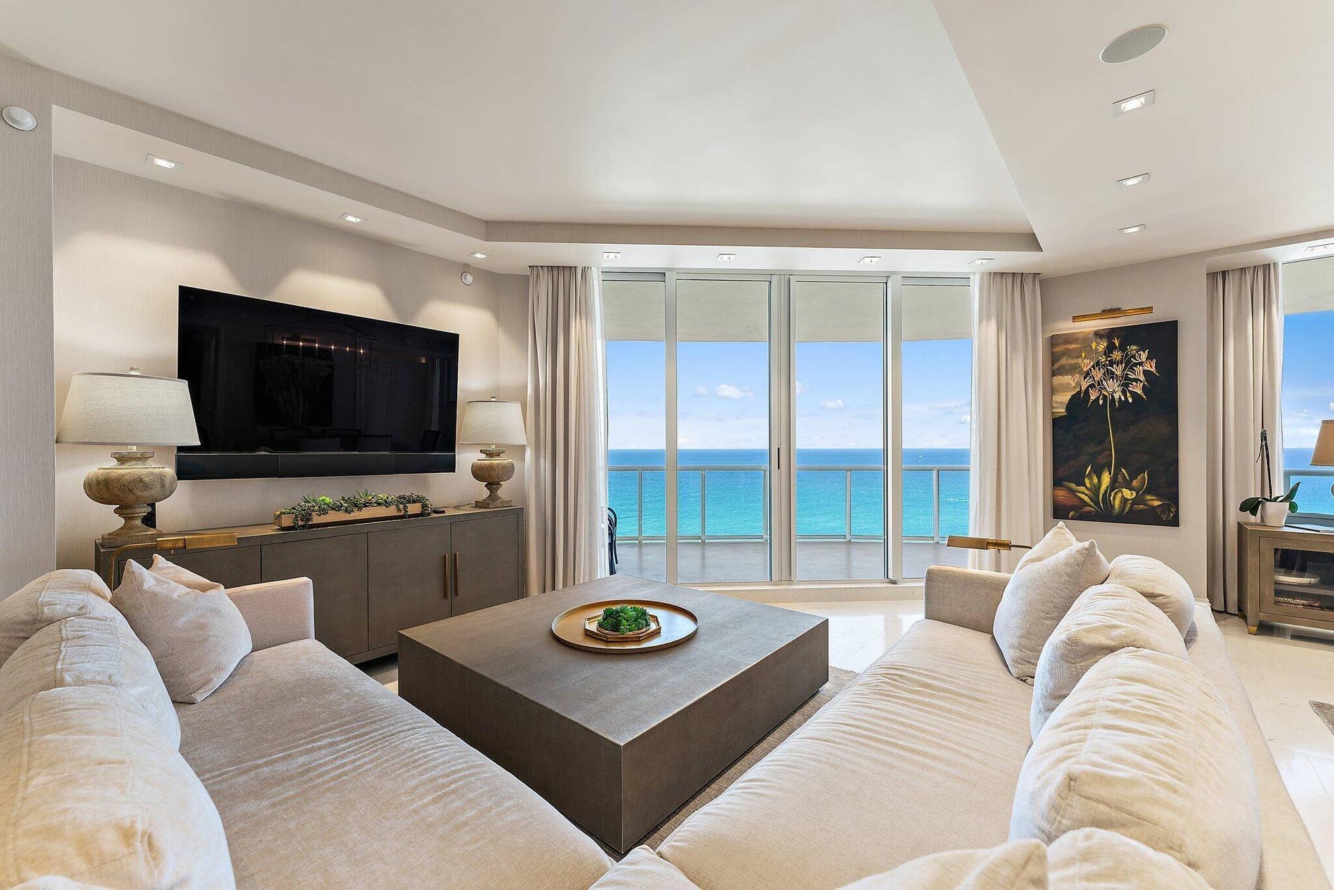 2700 N Ocean Drive, #2304b, Singer Island, FL 33404 Living Room
