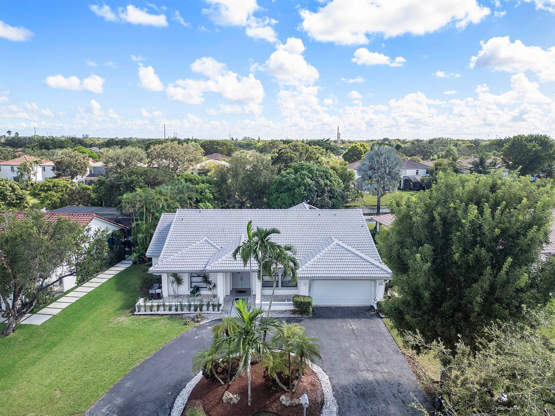 11932 nw 2nd st_005