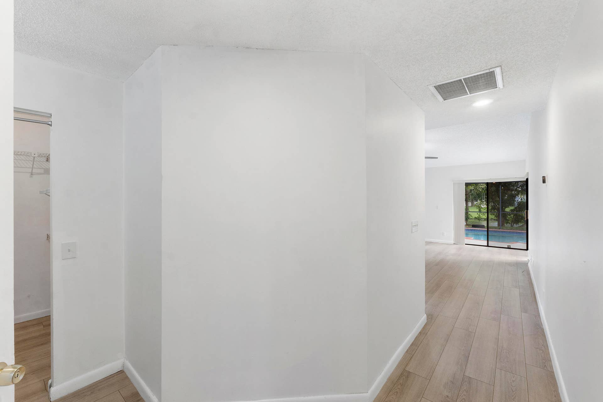 11932 nw 2nd st_029