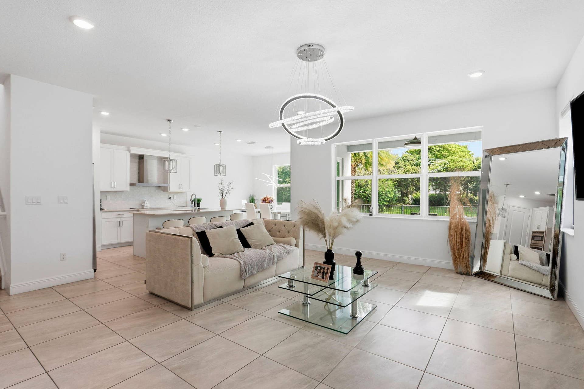 4228 VELEIROS Avenue, Deerfield Beach, FL 33064 4-web-or-mls-001_0E2A3334_with_tv