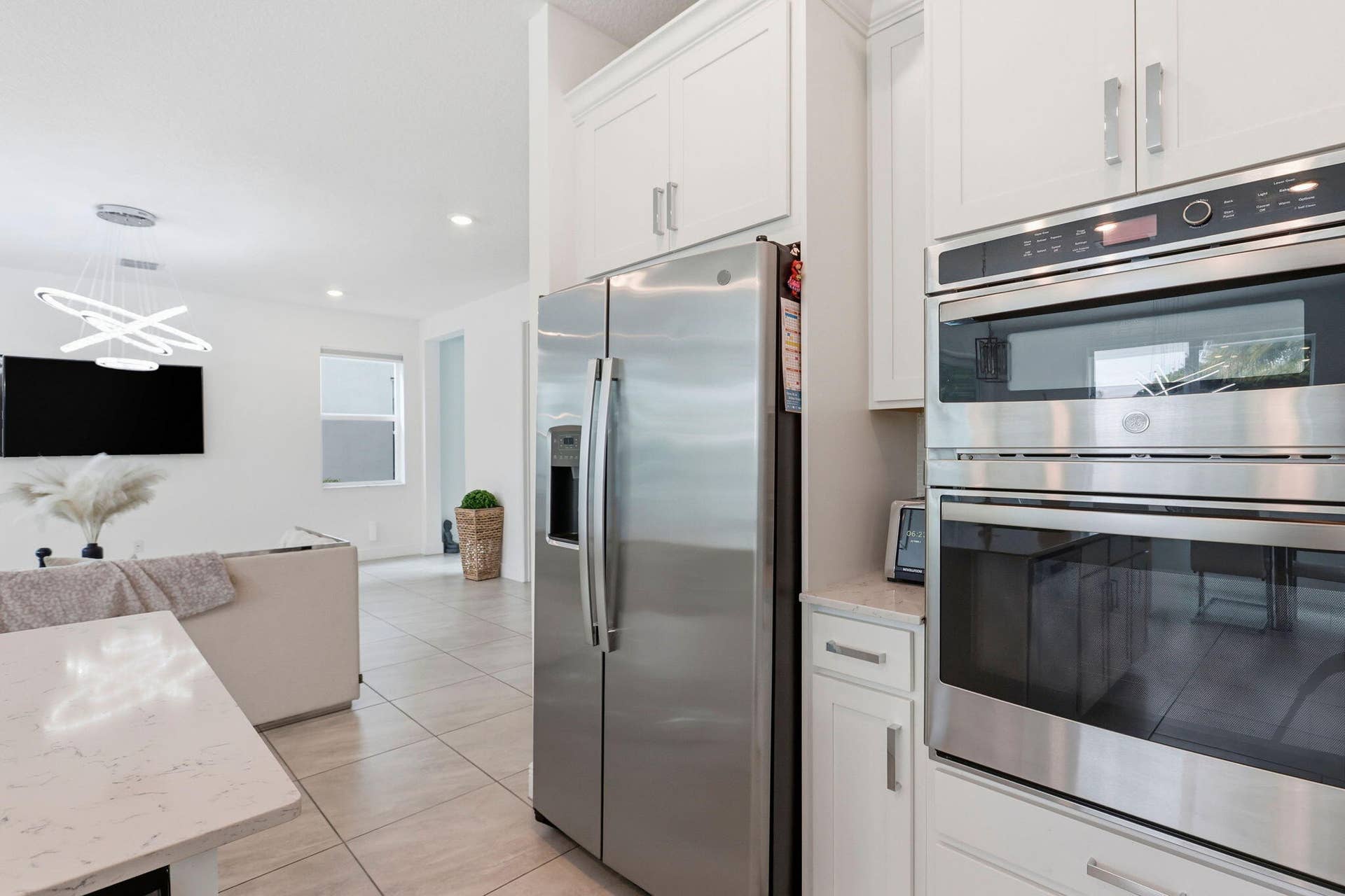 4228 VELEIROS Avenue, Deerfield Beach, FL 33064 10-web-or-mls-007_0E2A3361_with_tv