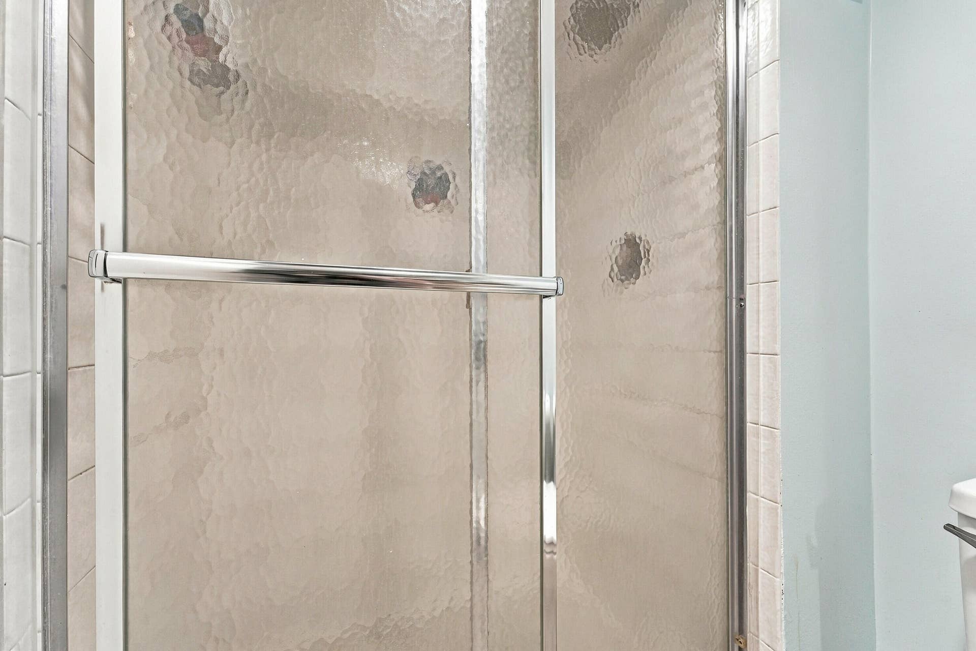 16_primary bathroom