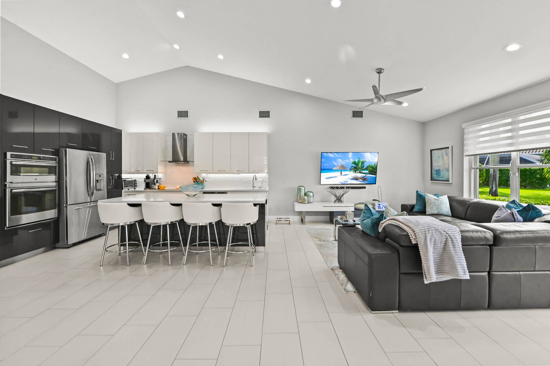 19 Kitchen 07