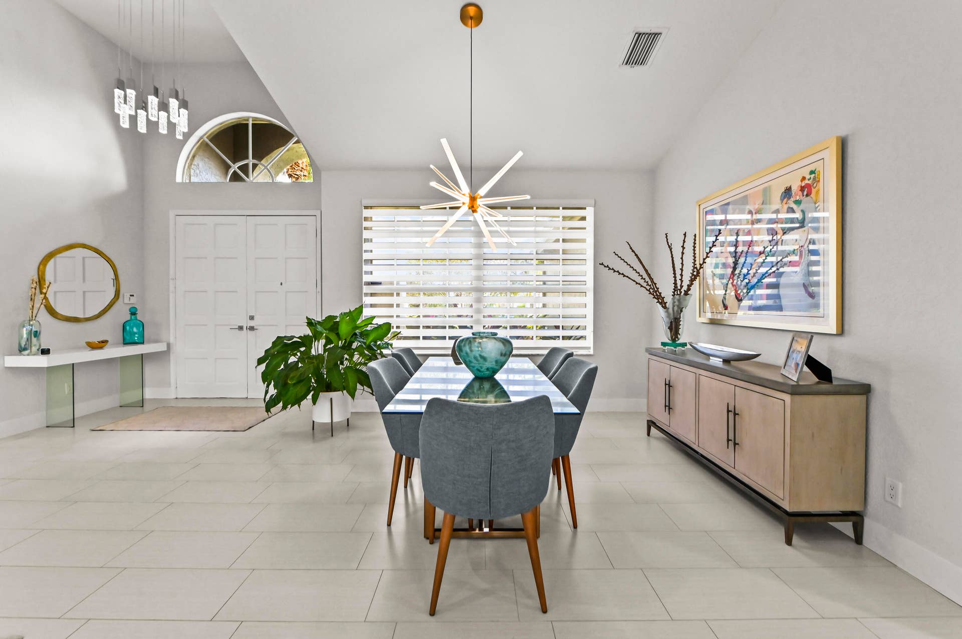 12 Dining room 02